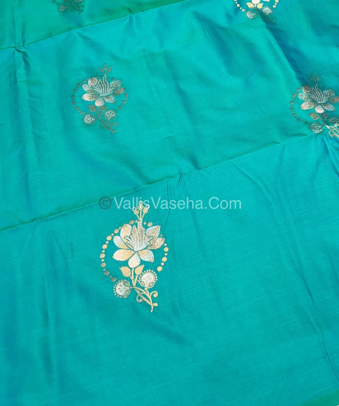 Semi Soft Silk - Border less - Double tone Peacock Greenish Blue Shade -VVSSS007