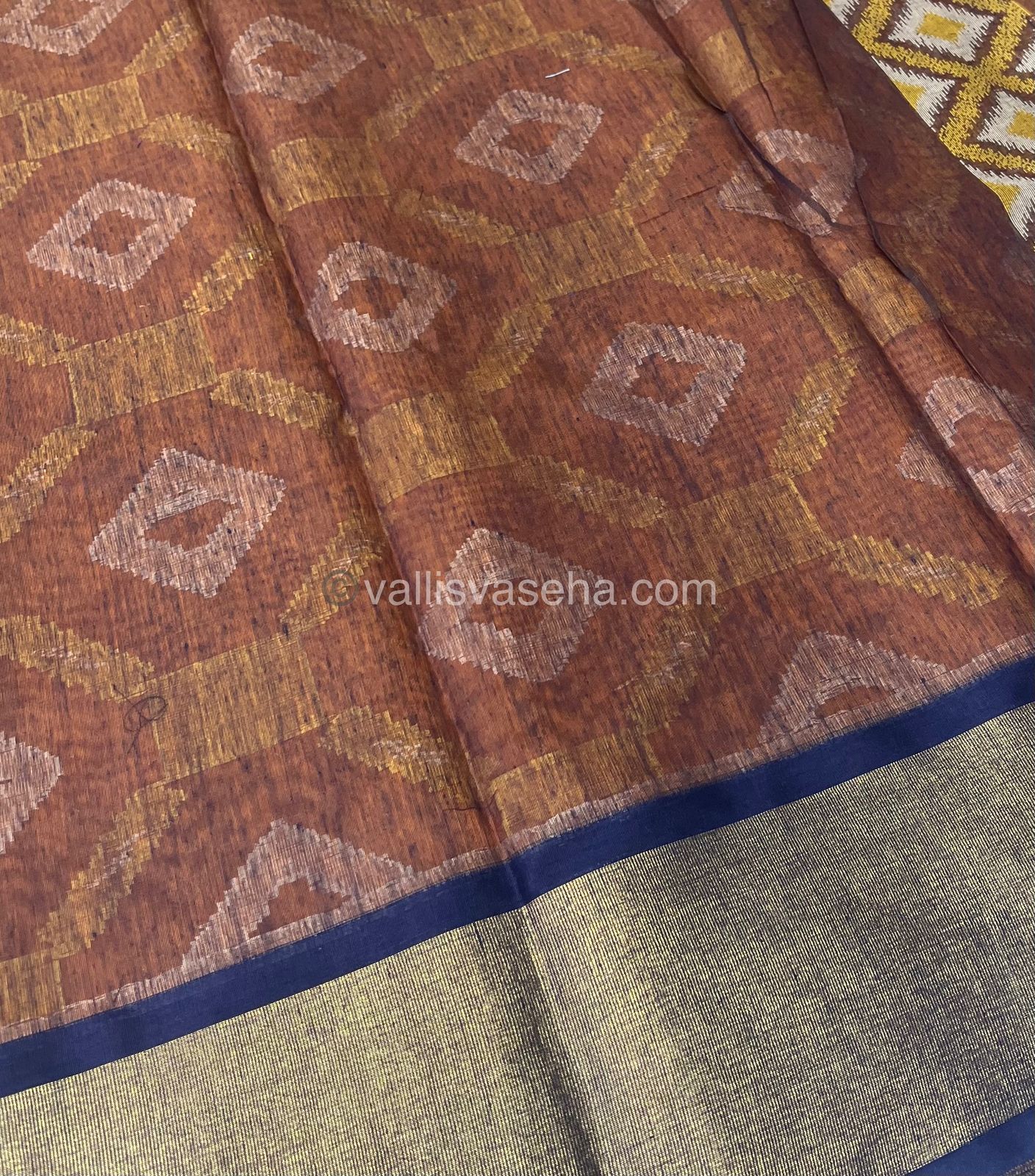Banarasi Pochampally Weaving Semi Soft Cotton Saree - Yellow with Navy Blue - VVBPS001
