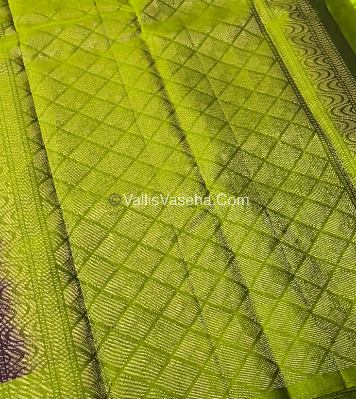 Half Mix - Pure Soft Silk Saree - VVPSS030