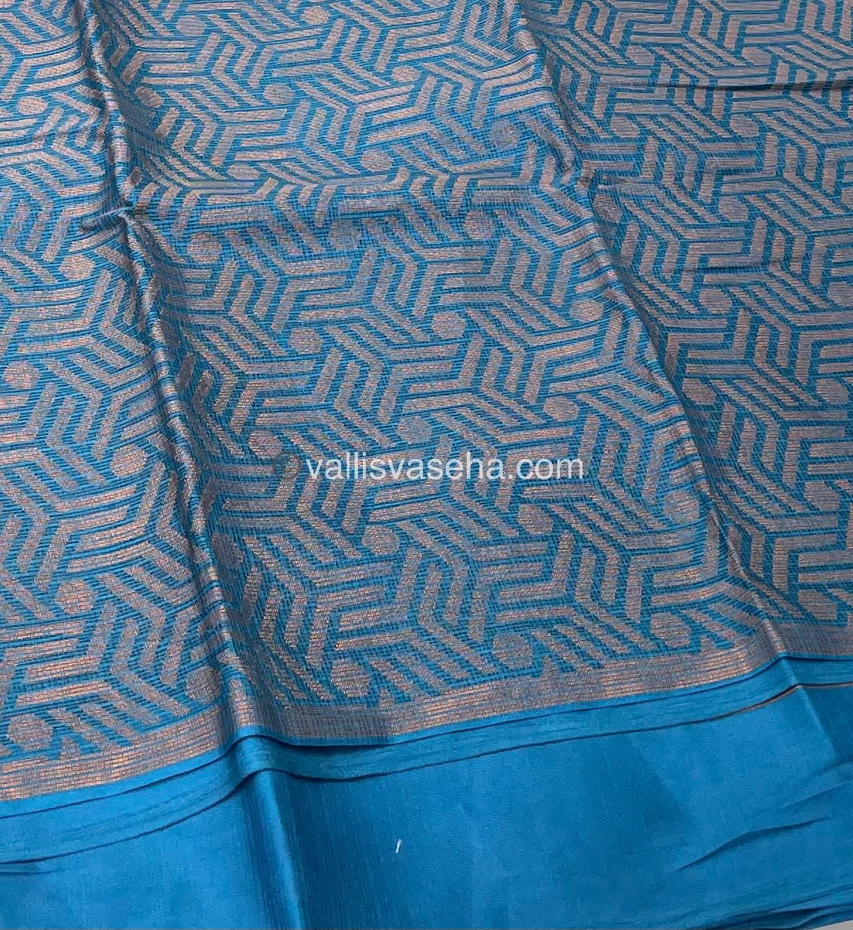 Mixed Cotton Brasso Saree - VVBS001
