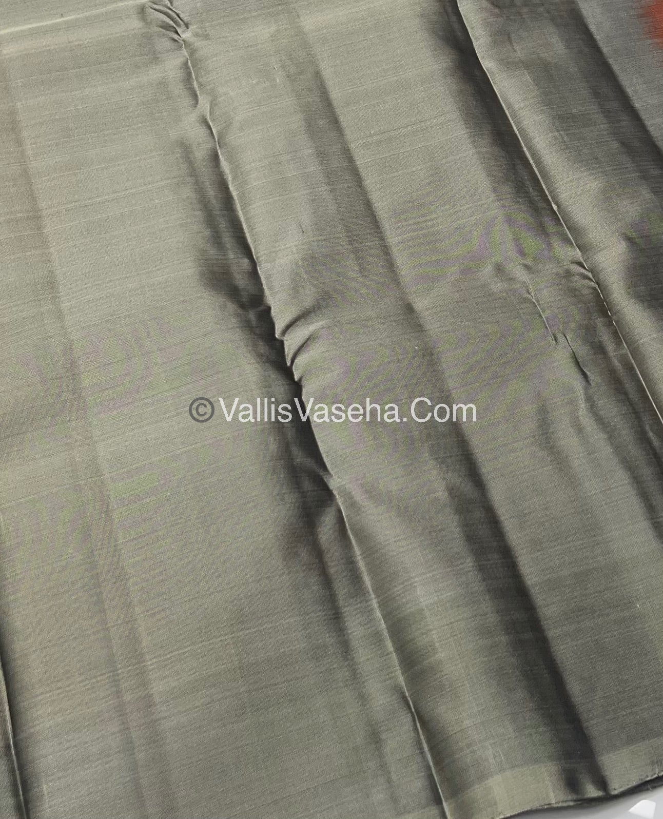 Half Mix - Pure Soft Silk Saree - VVPSS030