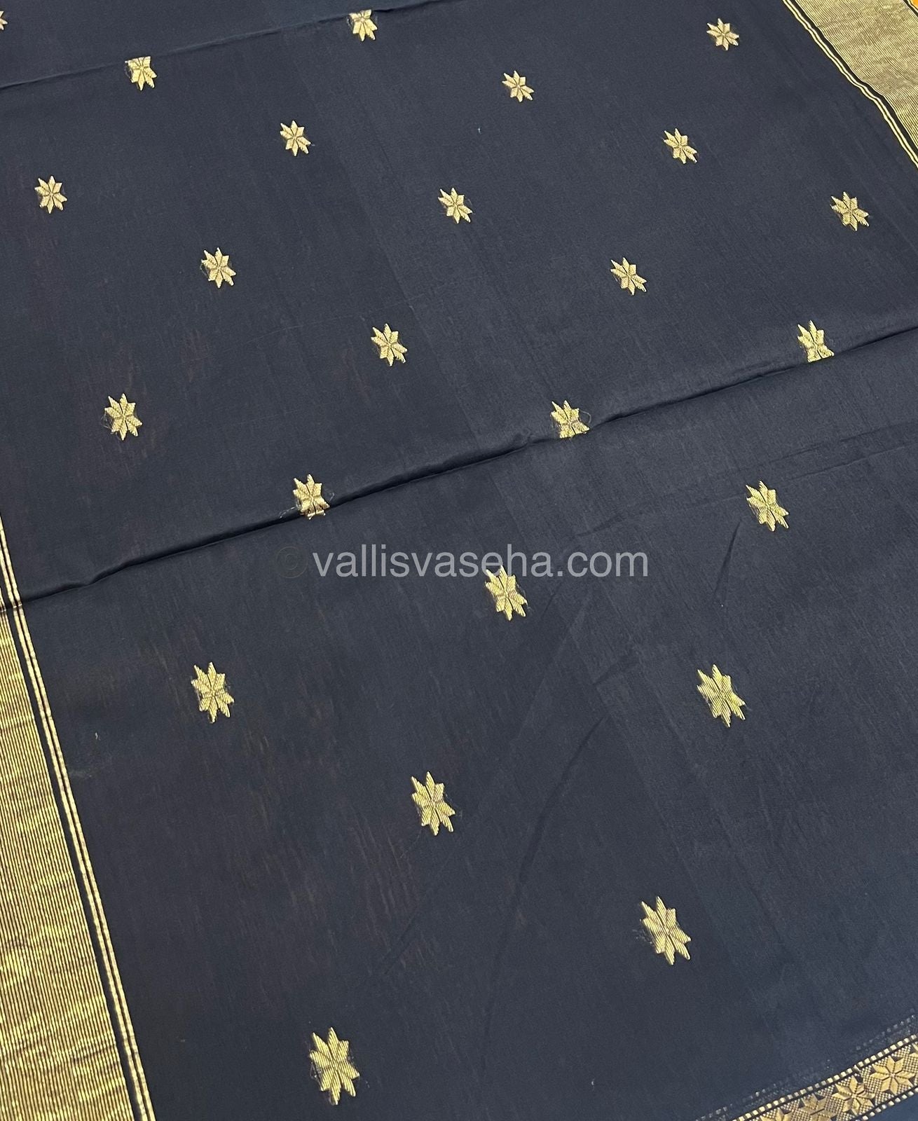 Pure Maheshwari Silk Cotton Saree - Orangish Rust & Black Color - VVMSC002