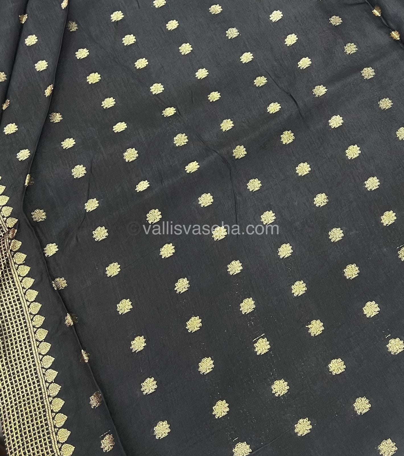 Russian Viscose - Premium Viscose Saree - VVRVS001