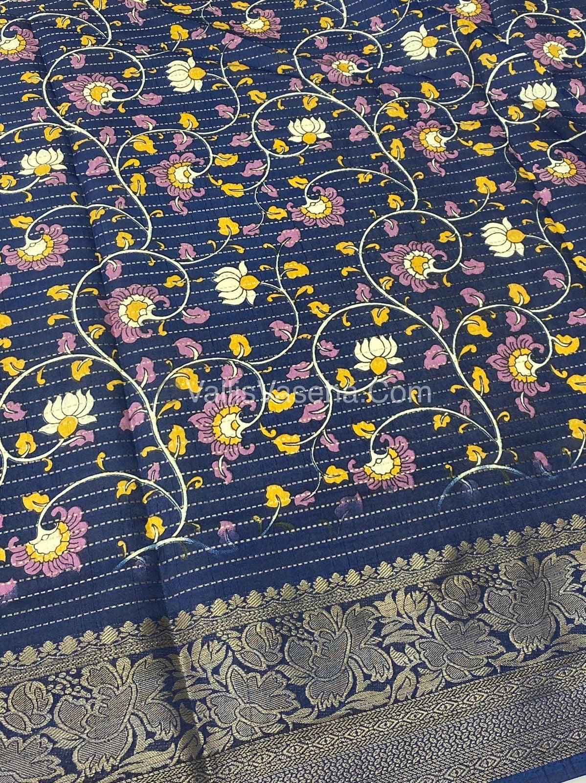 Semi Binny Silk - Vaira Voosi Design and Leaf prints - VVSDS005