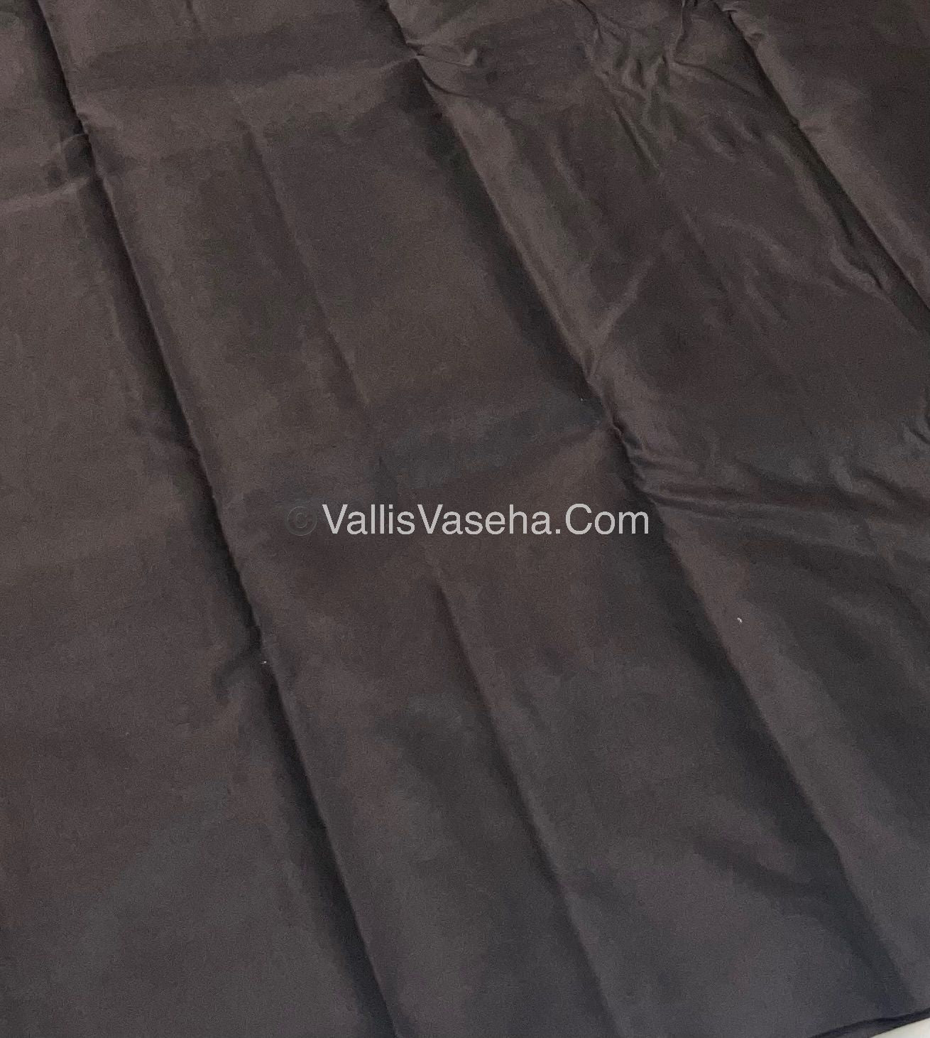 Half Mix - Pure Soft Silk Saree - VVPSS040