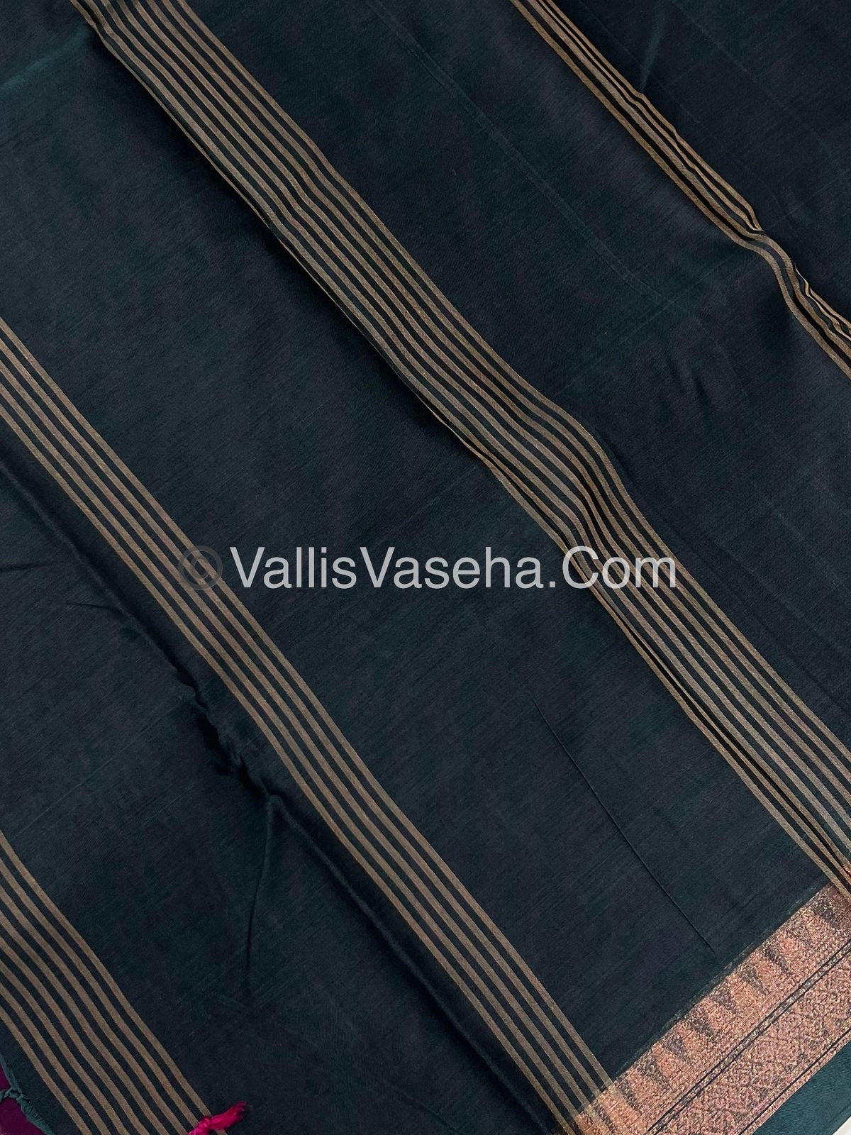 Dhaka Cotton Saree - VVDCS002