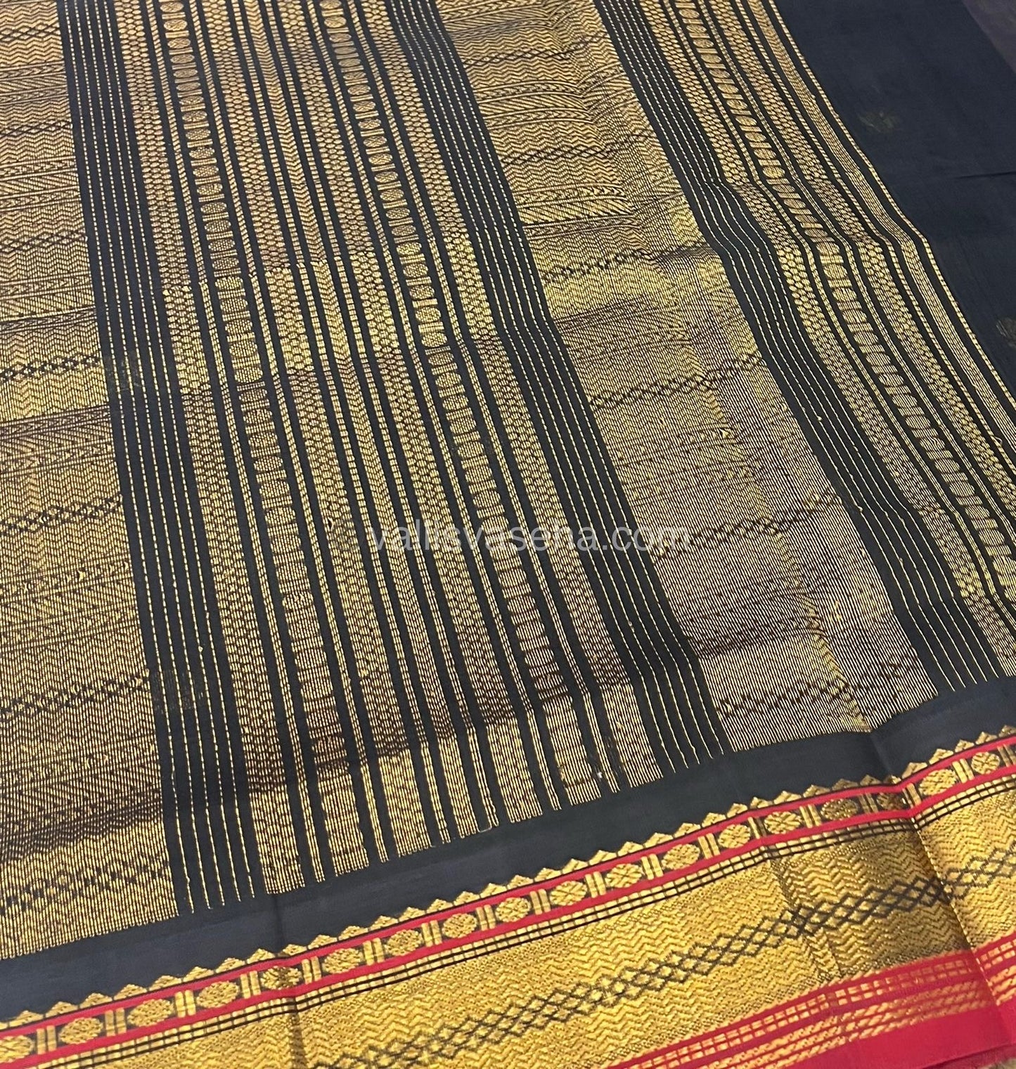 Pure Korvai Silk Cotton Saree - Lavendar with Black & Merun Combo - VVKSC004