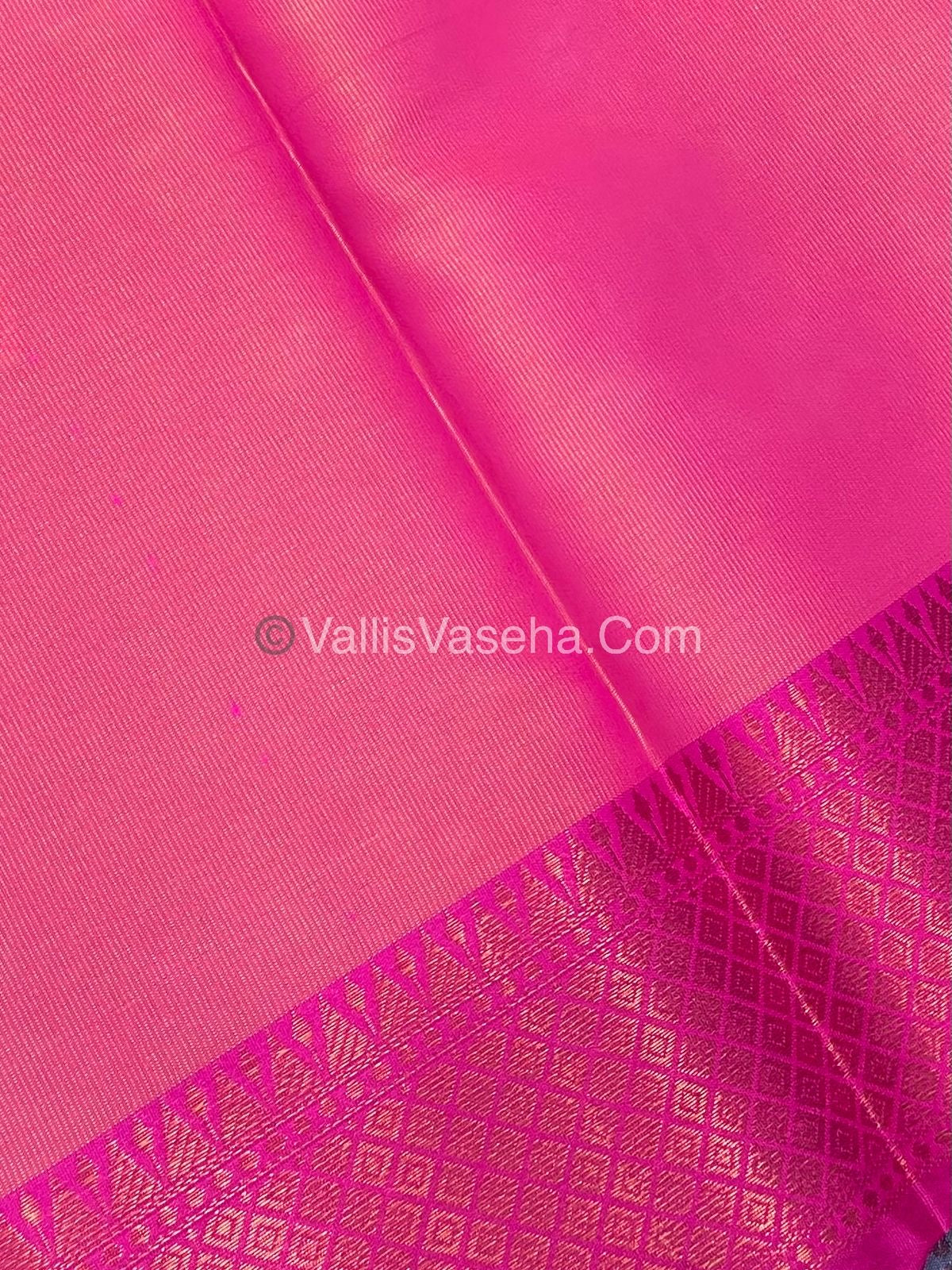 30% less - Offer Saree - Semi Soft Silk Saree - VVDS007