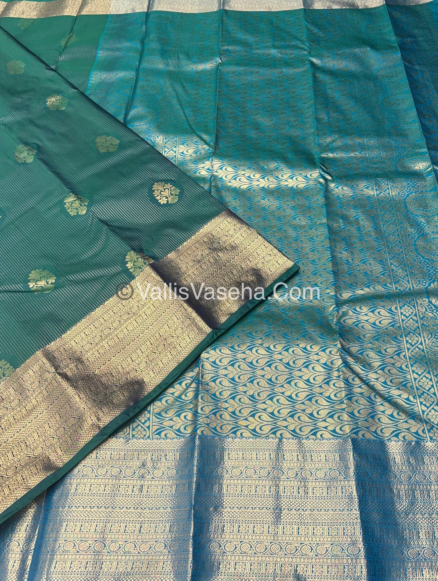Semi Kanchipuram Silk - Vairavoosi Pattern - VVSKS001