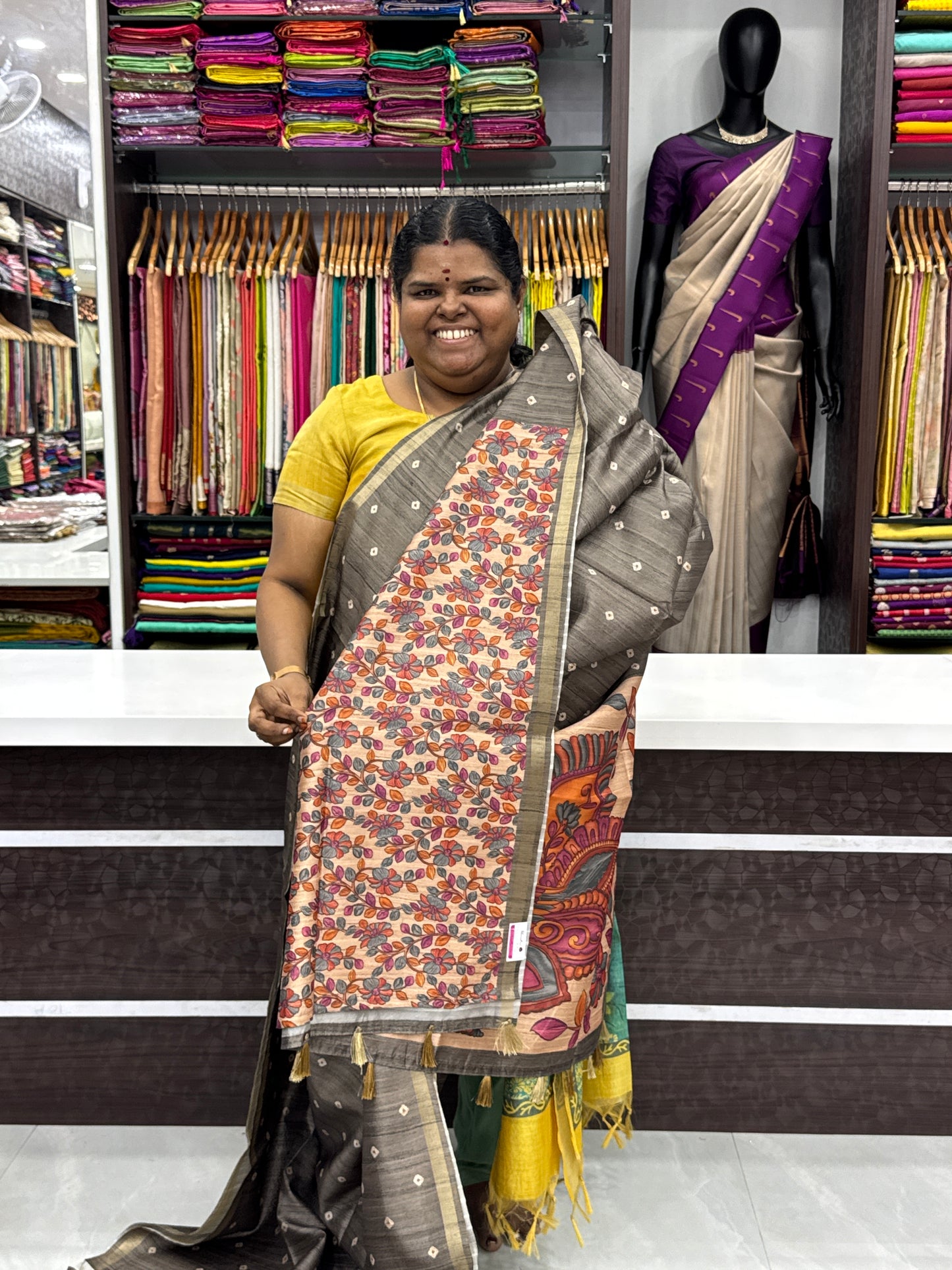 Semi Matka Tussar Silk Saree - Tie & Dye pattern - Grey Shade - VVSMT001