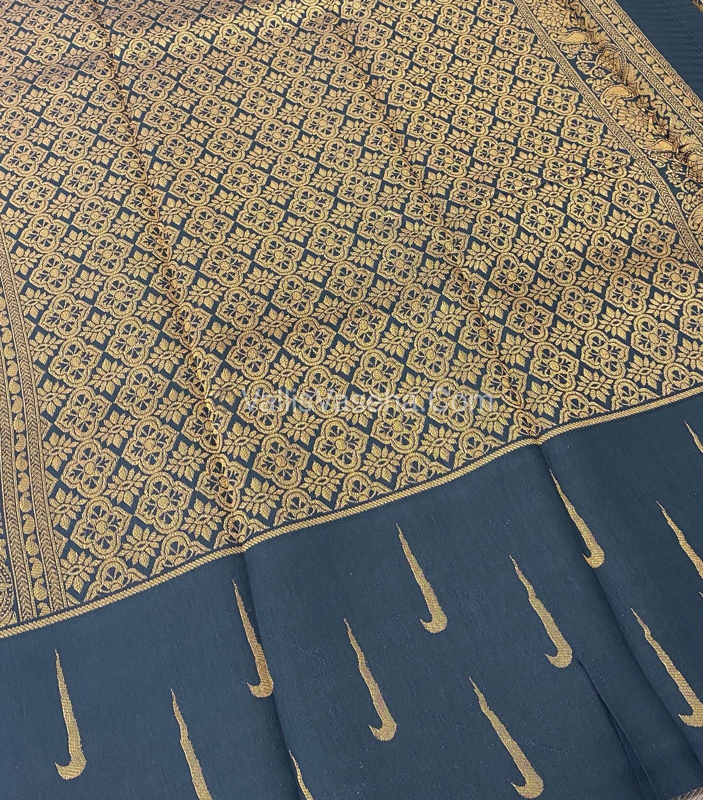 Kanchi Semi Silk - Grey with Black VVKSS001