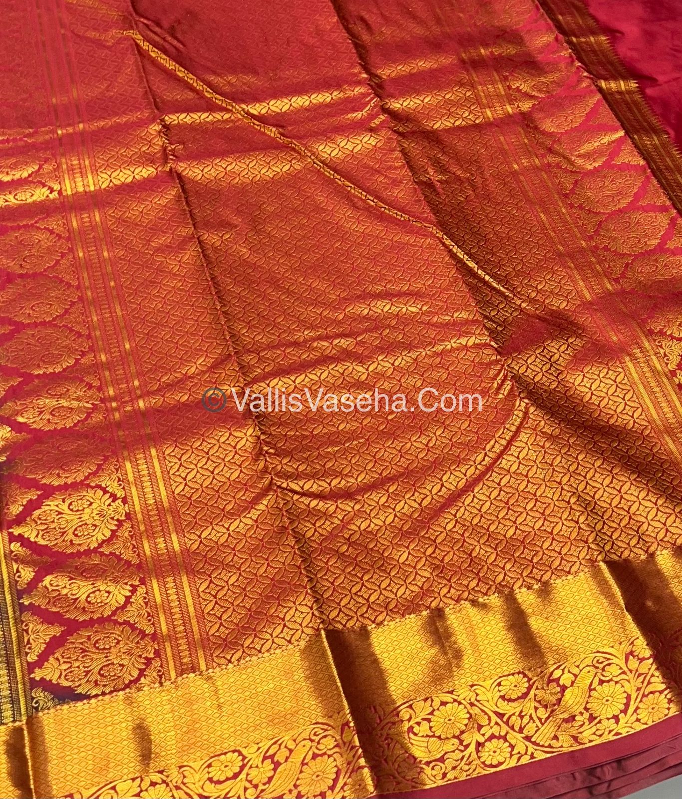 Semi Kanchipuram Silk - Dark Green Shade - VVSKS002