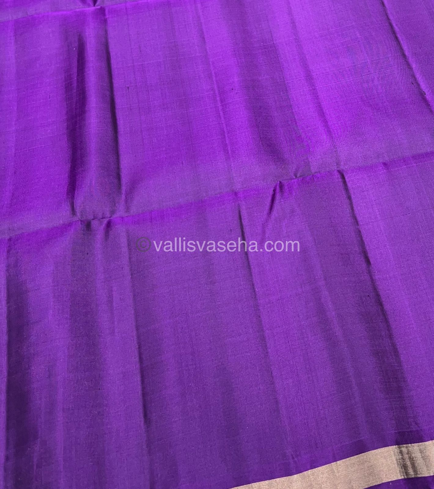Pure Soft Silk Saree -Half Gold Zari Border - VVPSS032