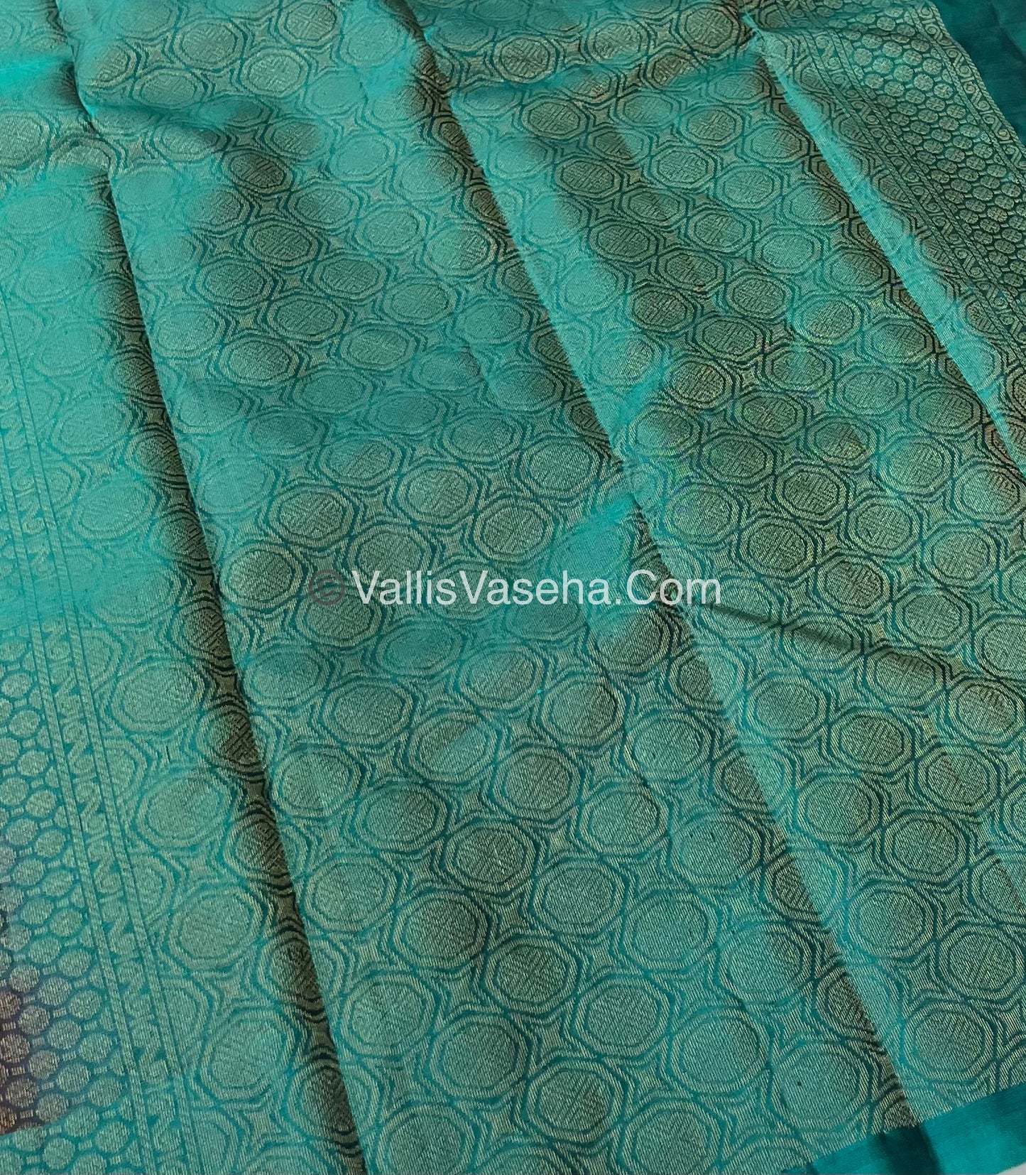 Half Mix - Pure Soft Silk Saree - VVPSS030