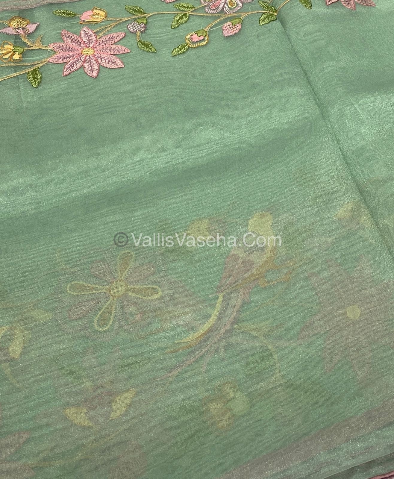 Organza Saree - Embroidery - VVDS001