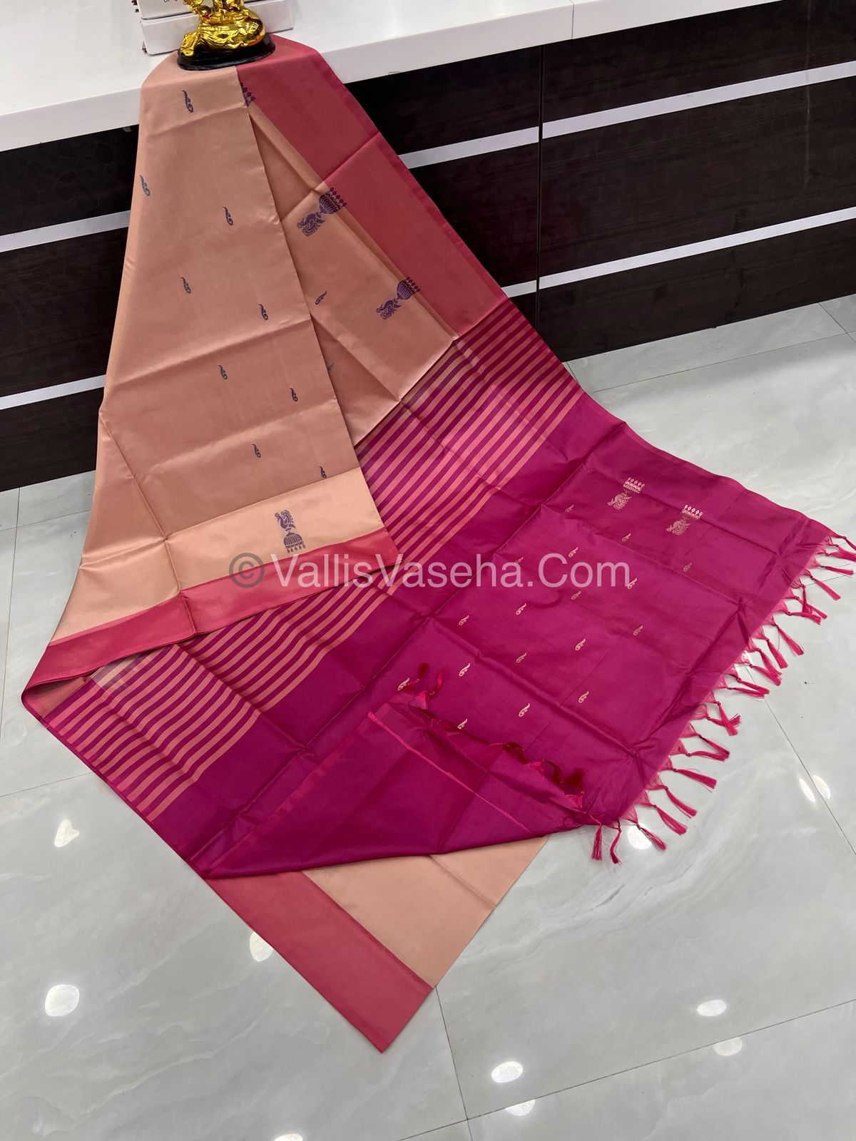 Vazhai Pattu Saree / Banana Pith - With Blouse - VVVPS003