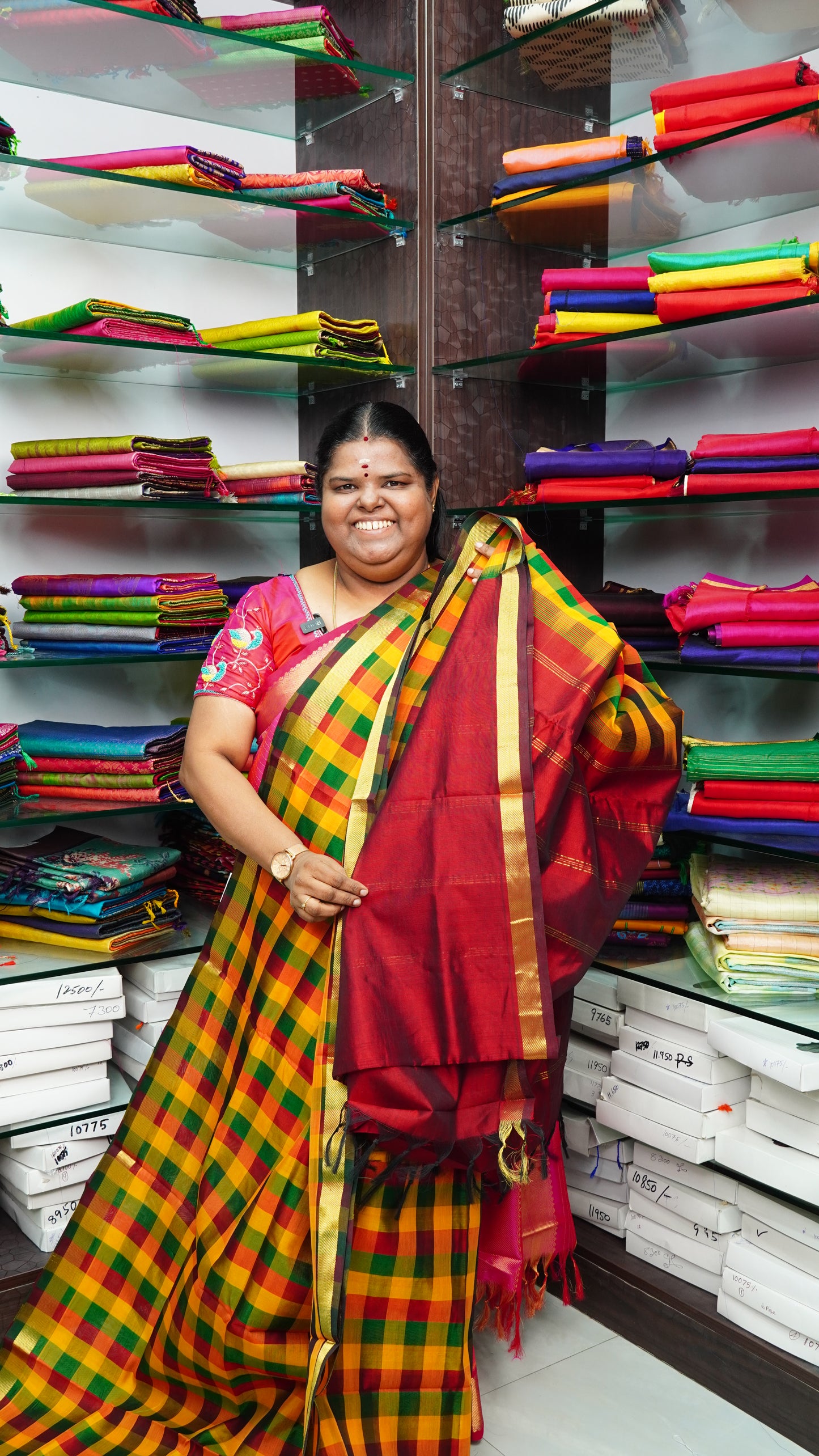 Pure Silk Cotton Saree - Pazhum Pazhamum Checks Design - Merun Pallu - VVPPSC01