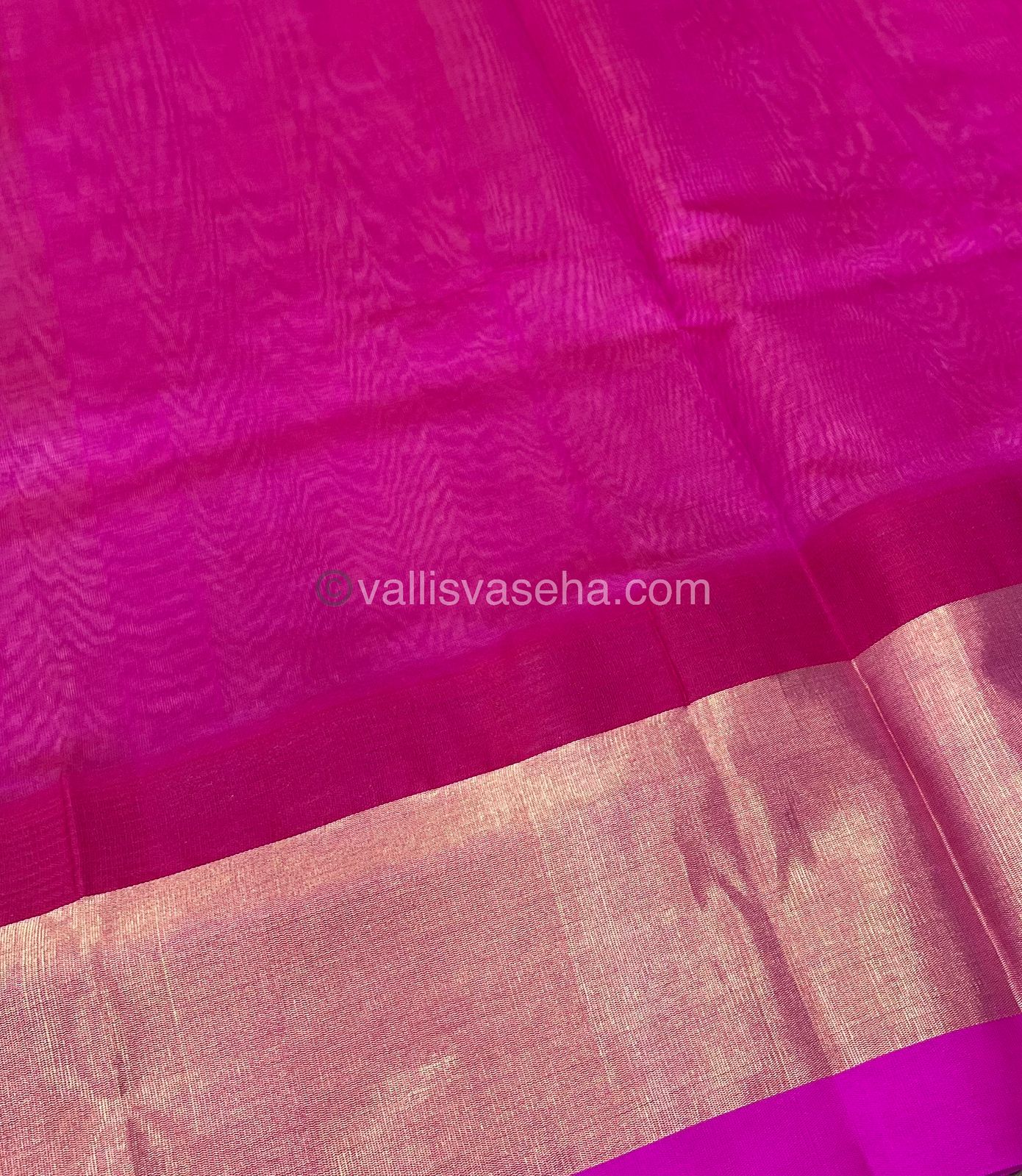 Pure Korvai Silk Cotton Saree - Cream With Pink Shade Temple border - VVKSC001