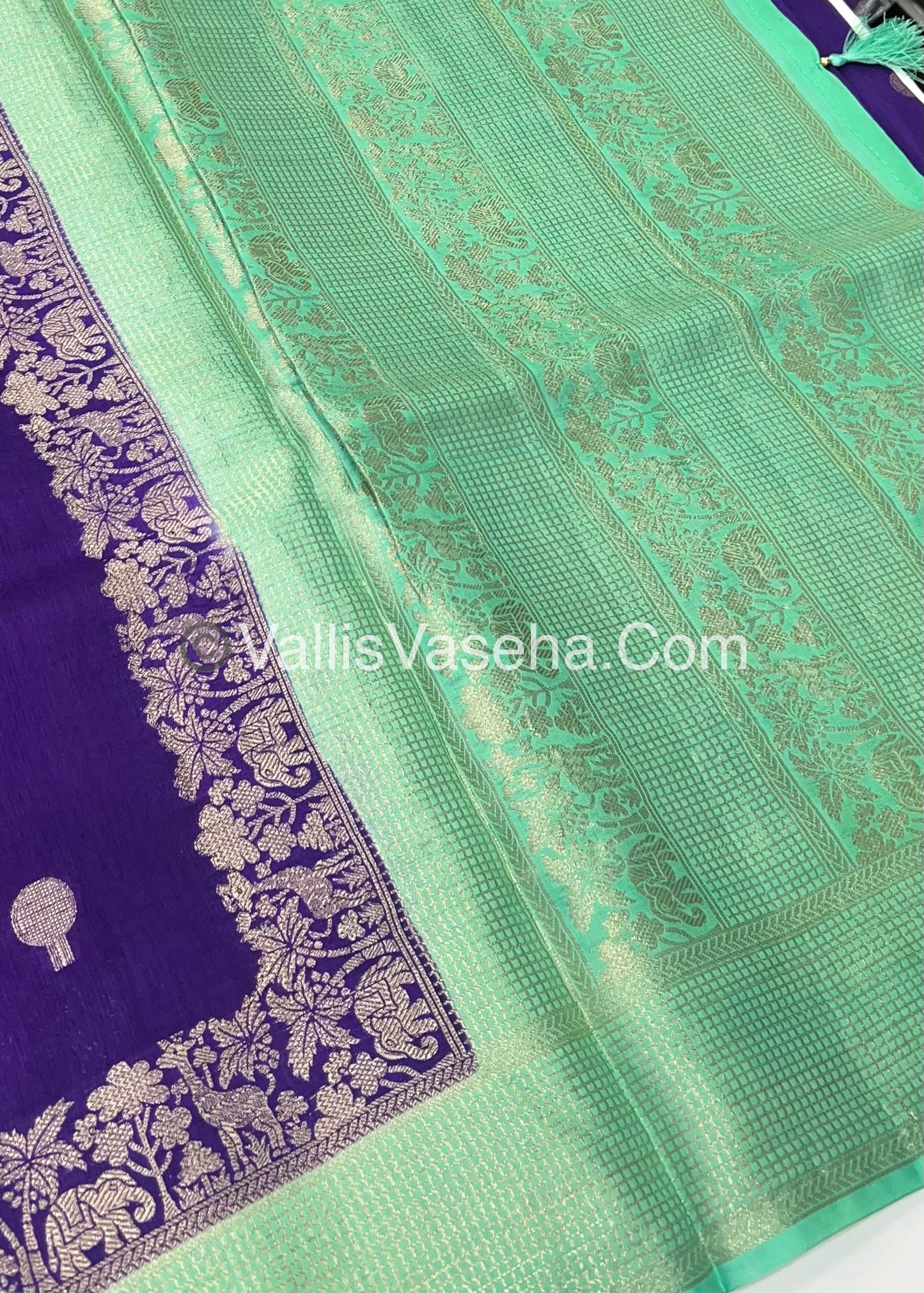 Russian Viscose - Premium Viscose Saree - VVRVS001