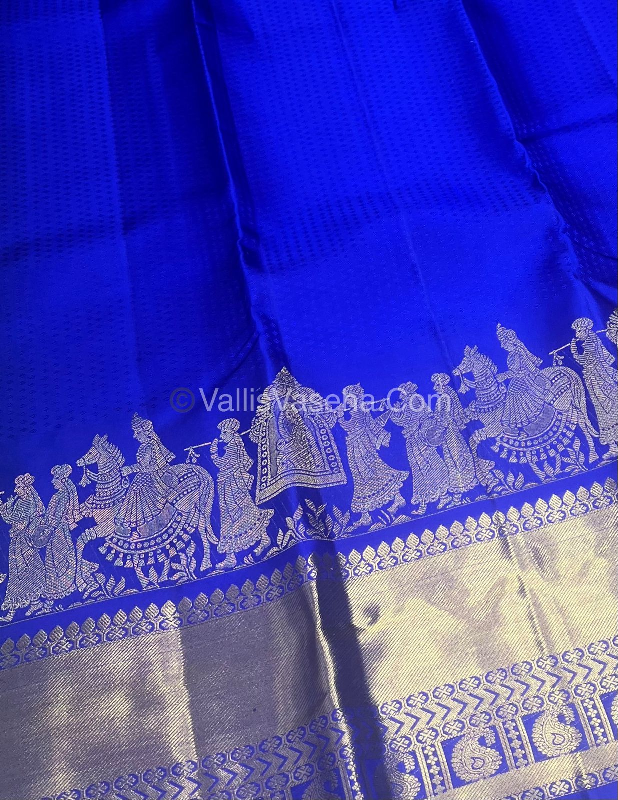 Pure Kanchipuram Silk Saree - Pallaku Design Border- Dark Purplish Wine shade - VVPS006