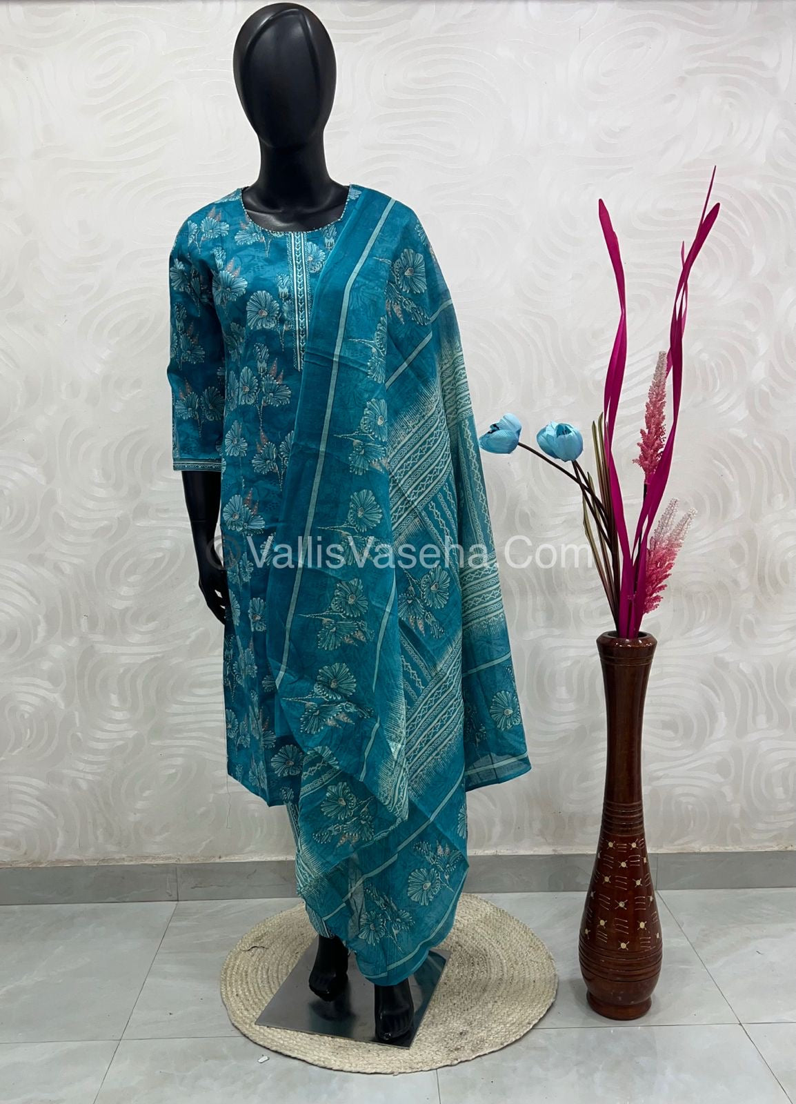 Ready Made - Salwar, Kameez & Duppatta(3pc) - Printed - VVRBS002