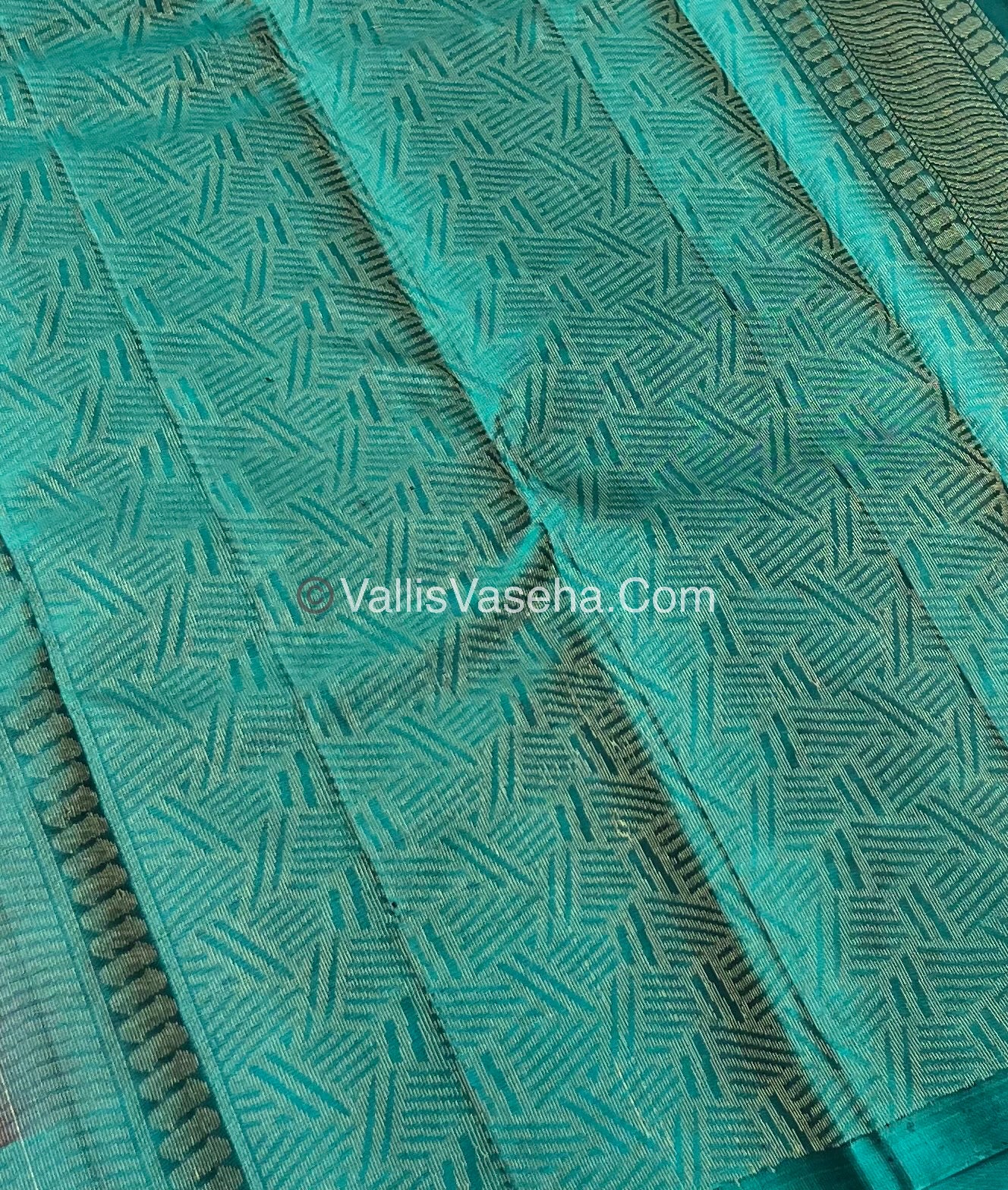 Half Mix - Pure Soft Silk Saree - VVPSS030