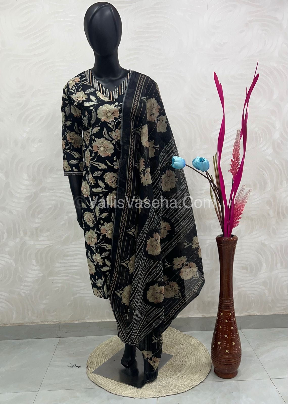 Ready Made - Salwar, Kameez & Duppatta(3pc) - Printed - VVRBS002
