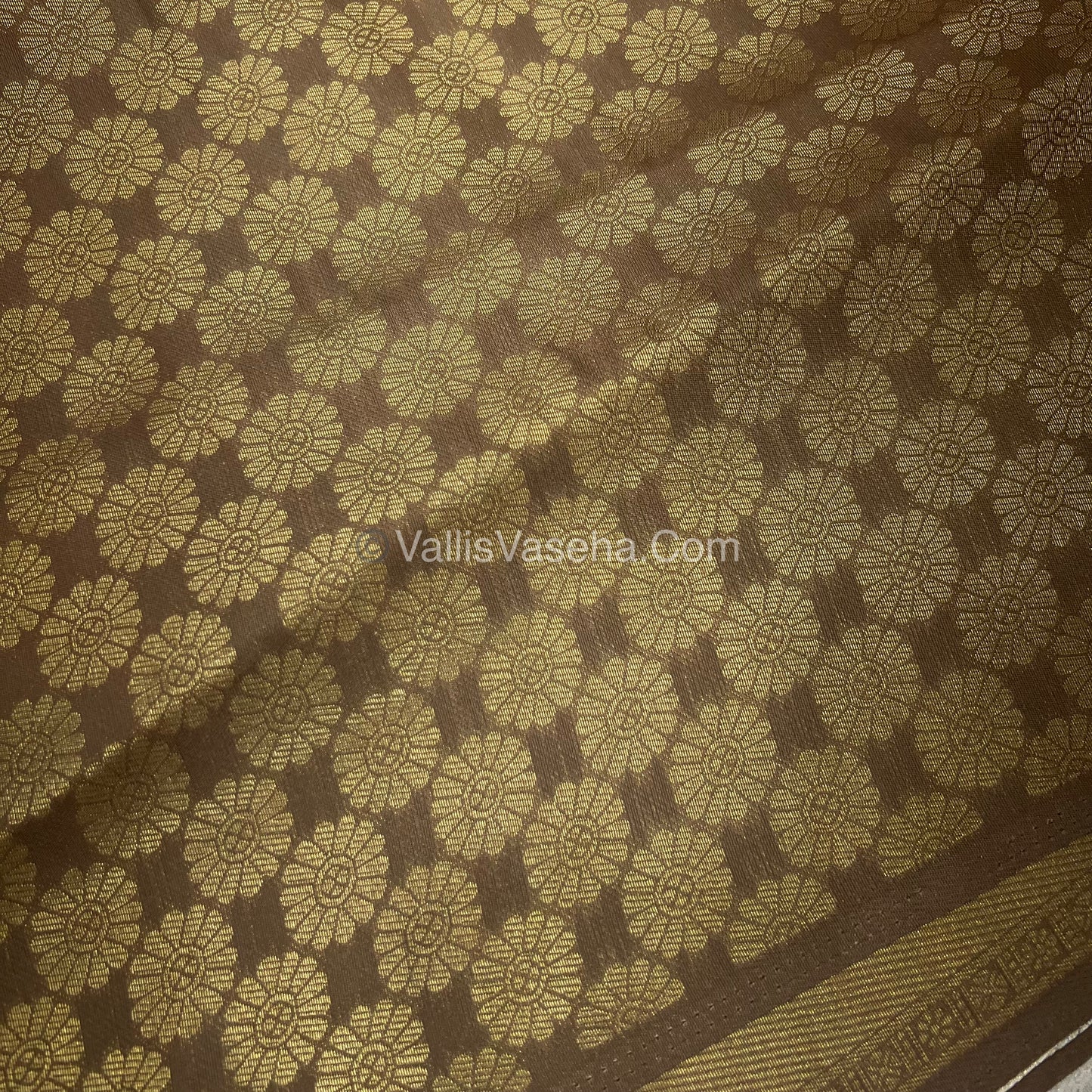 40% less - Offer Saree - Semi Soft Silk Saree - VVDS003