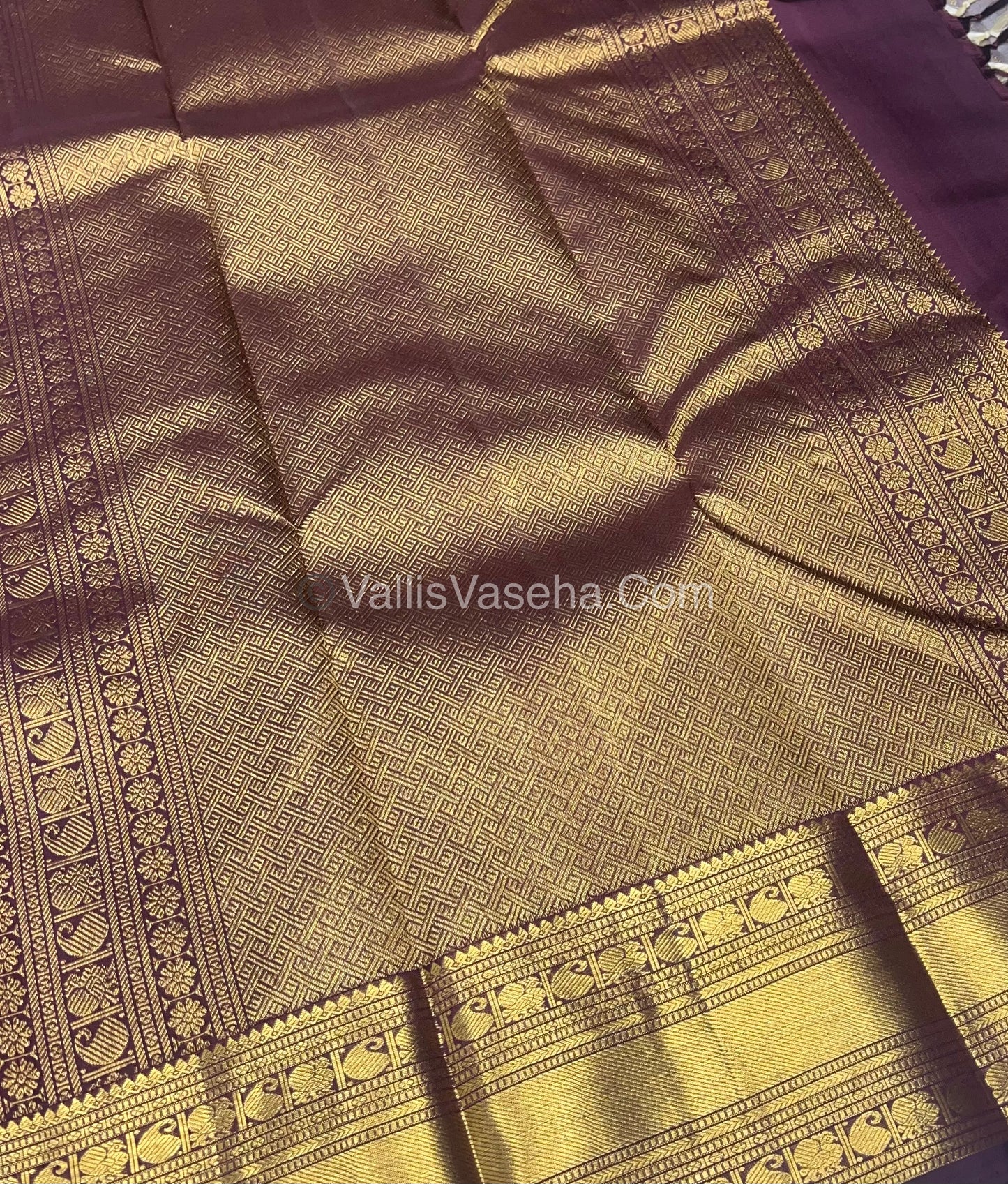 Pure Kanchipuram Silk Saree - Onion Pink With Brown Combo - VVPS010