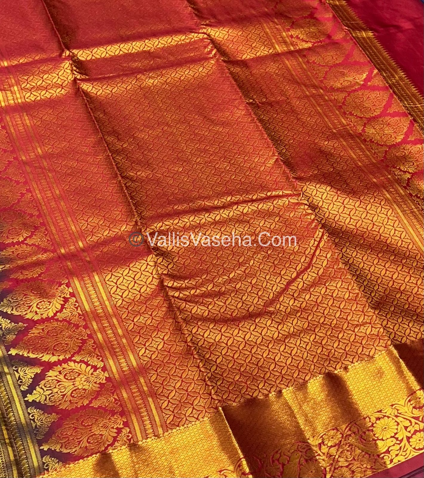 Semi Kanchipuram Silk - Dark Green Shade - VVSKS002