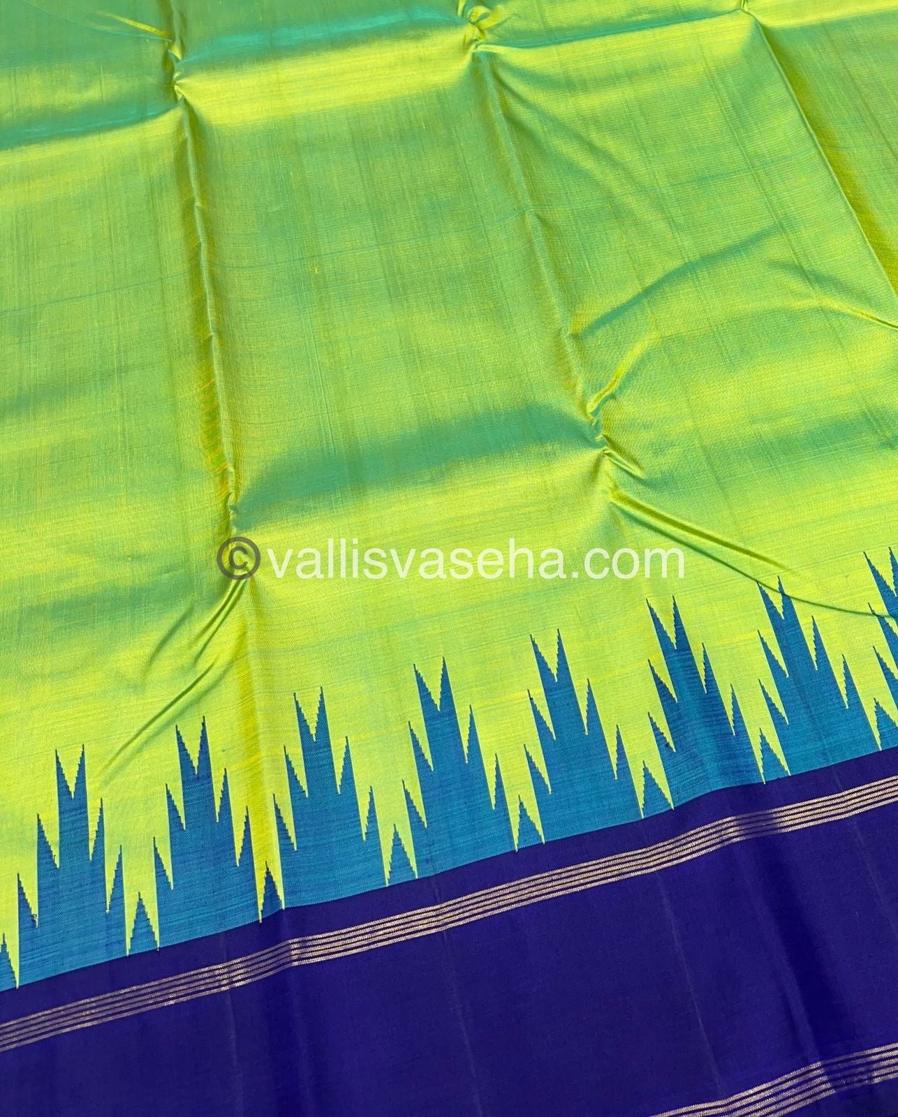 Pure Vintage Korvai Kanchipuram Silk Saree - Ganga Jamuna Retta Petta Border - VVPS006