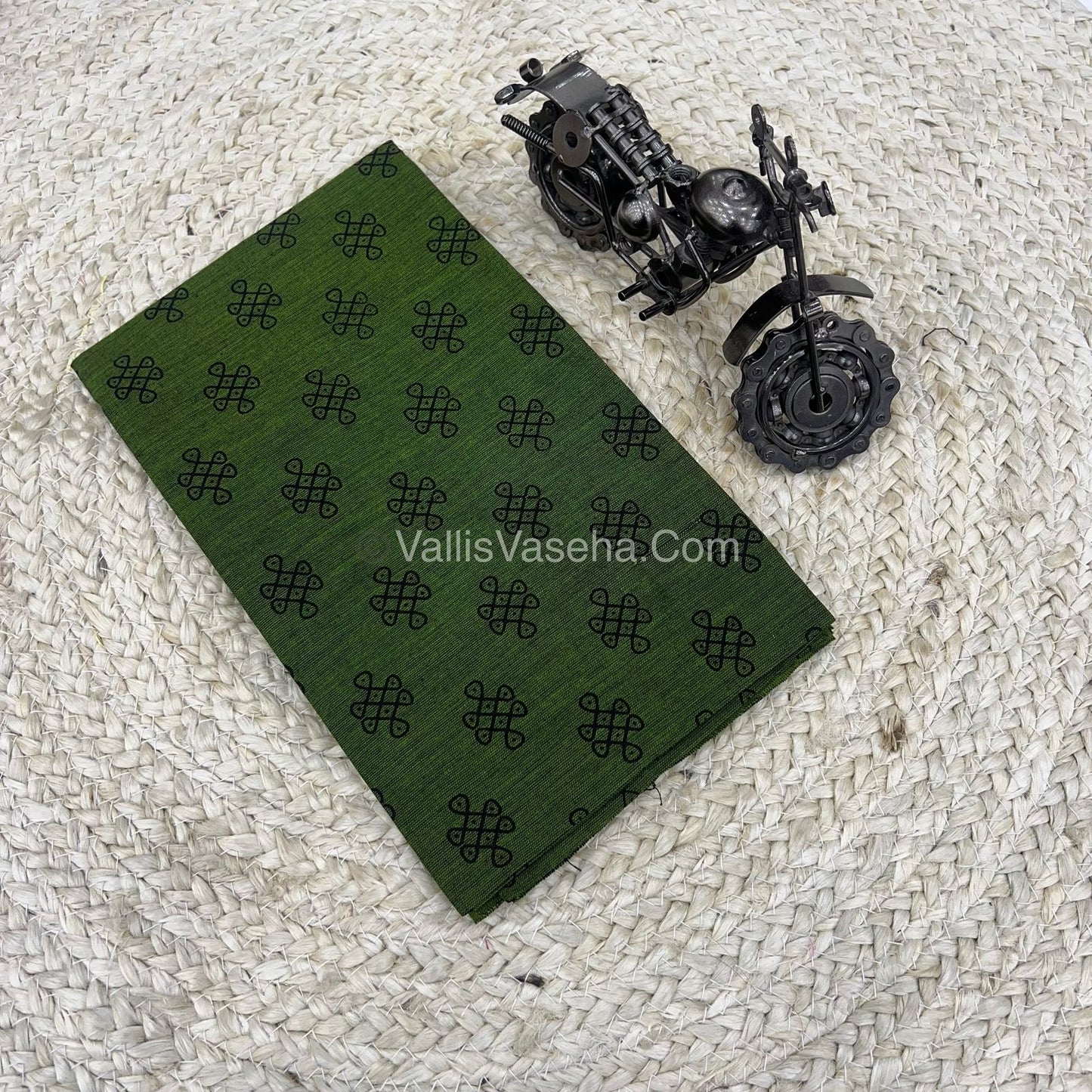 Blouse Bit - Kolam Print - 1 mtr - VVKPB001