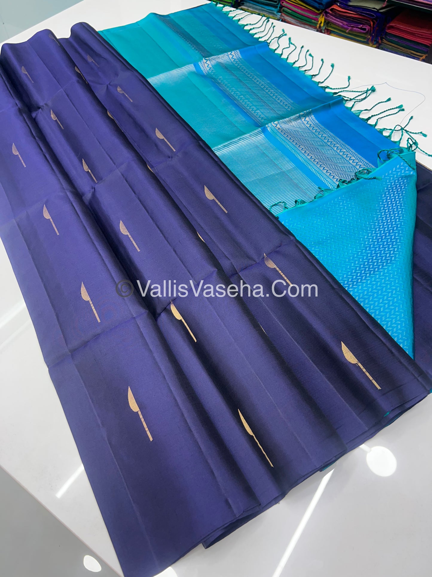 Pure Soft Silk Saree - Light weight - Border Less - Navy Blue & Blue - VVPSS035
