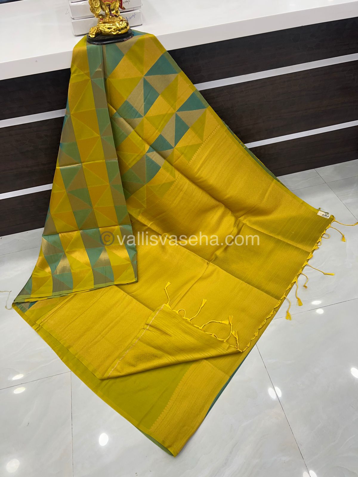 Semi Soft Silk - Multi colors - VVSSS001