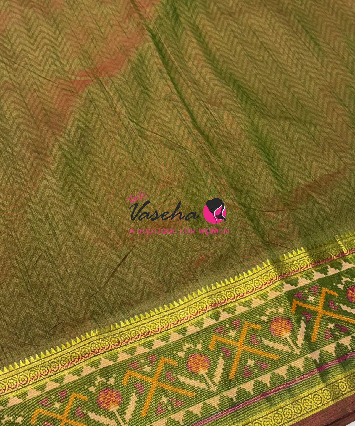 Semi Patola | Printed Silk Saree - Pink With Green Combo - VVSPS001
