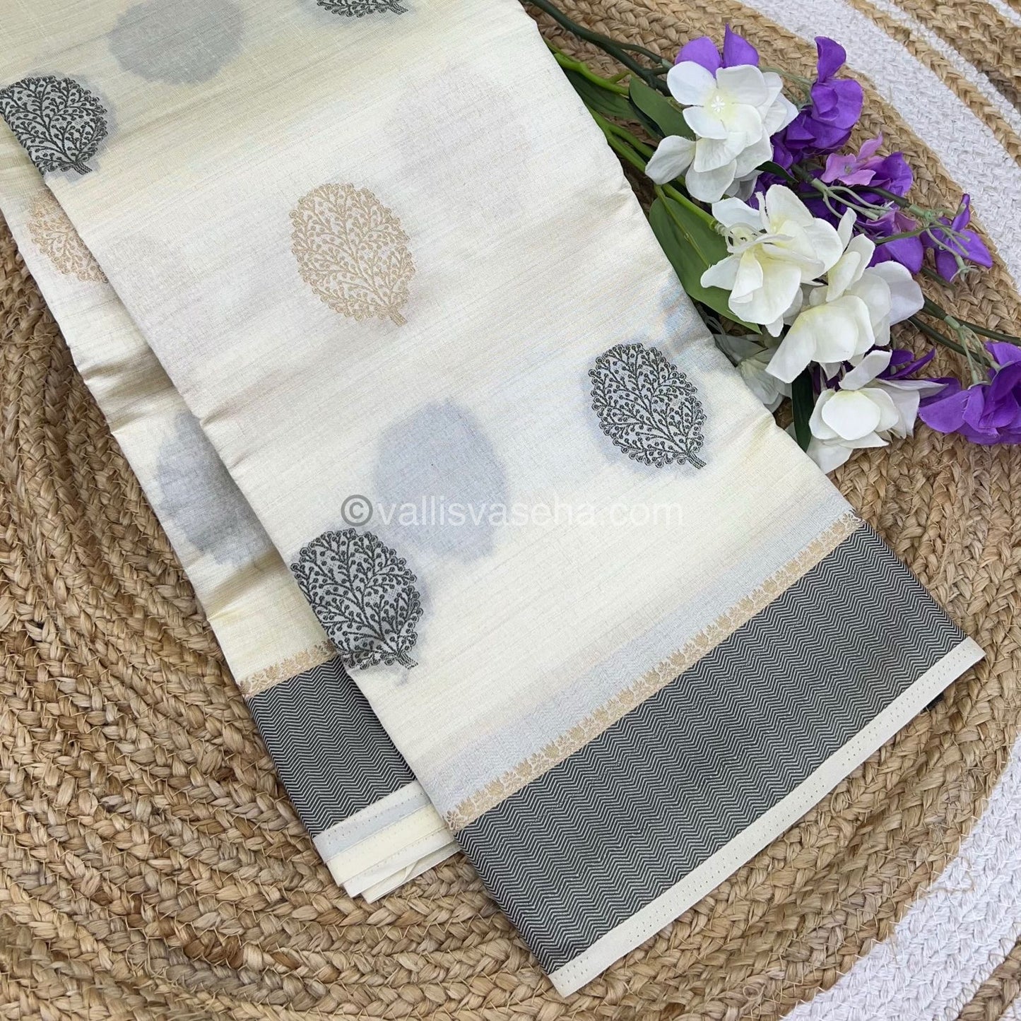 Semi Tussar Silk Saree - Cream shade - VVSTS009