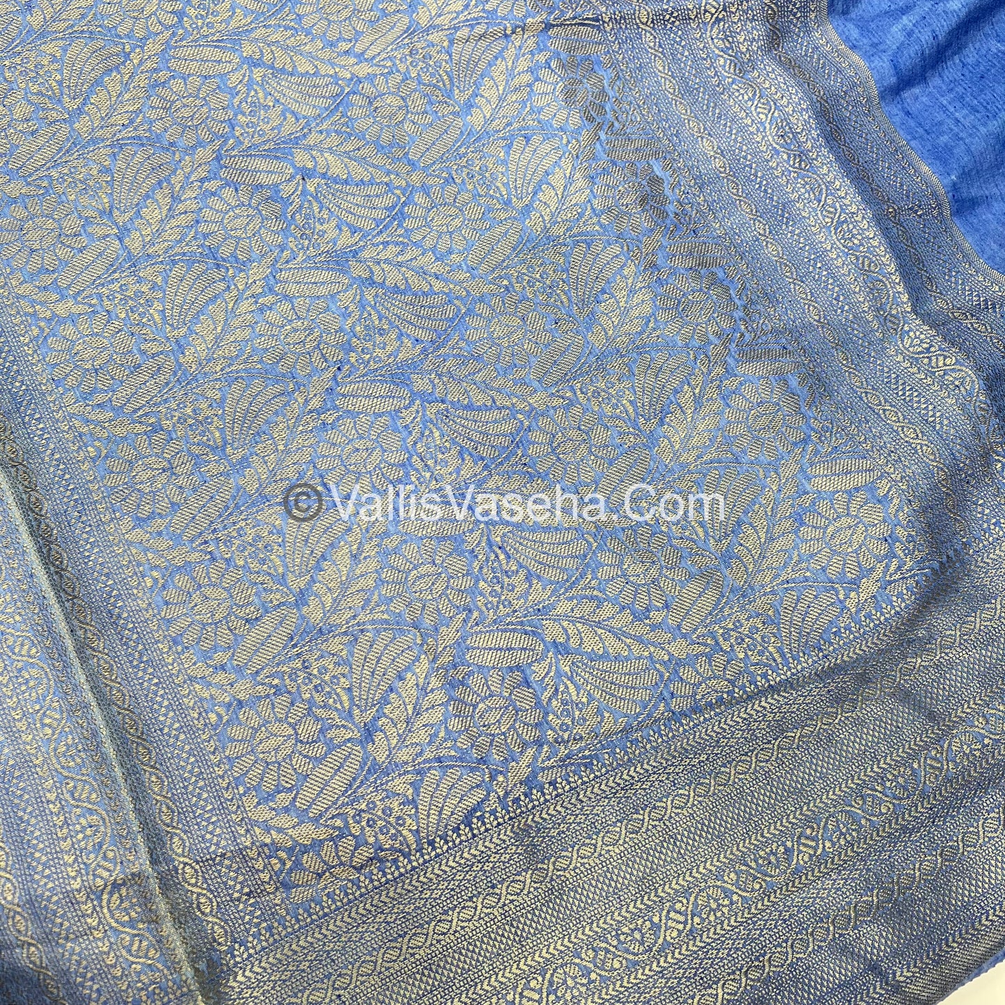 50% less - Offer Saree - Semi Banarasi Saree - VVDS006