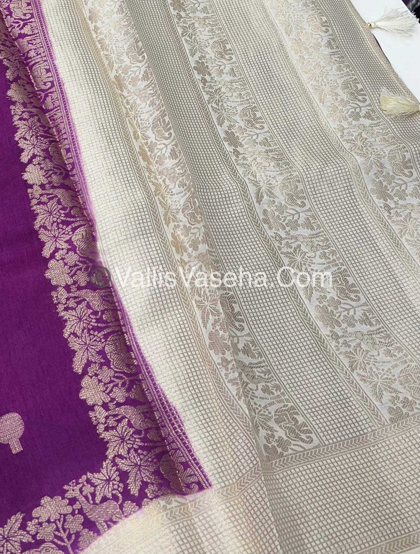 Russian Viscose - Premium Viscose Saree - VVRVS001