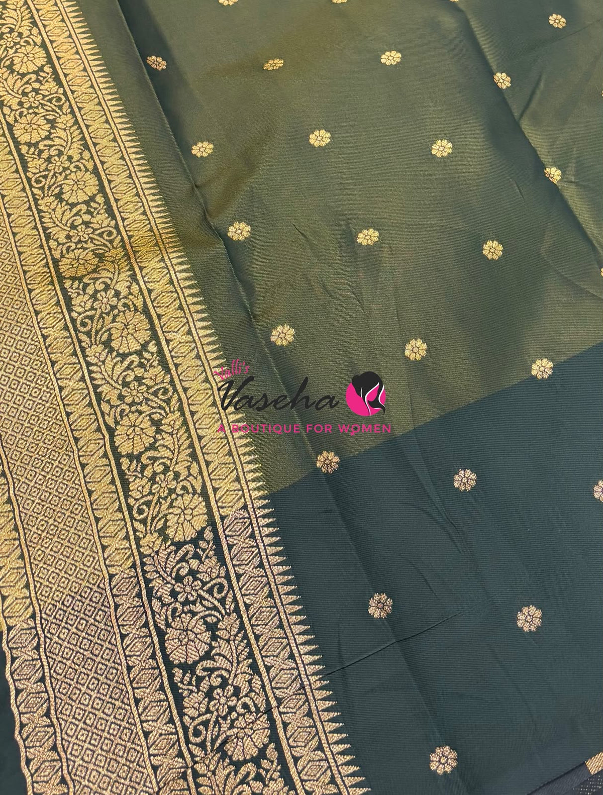 Semi Soft Silk - Green With Green Combo -VVSSS039