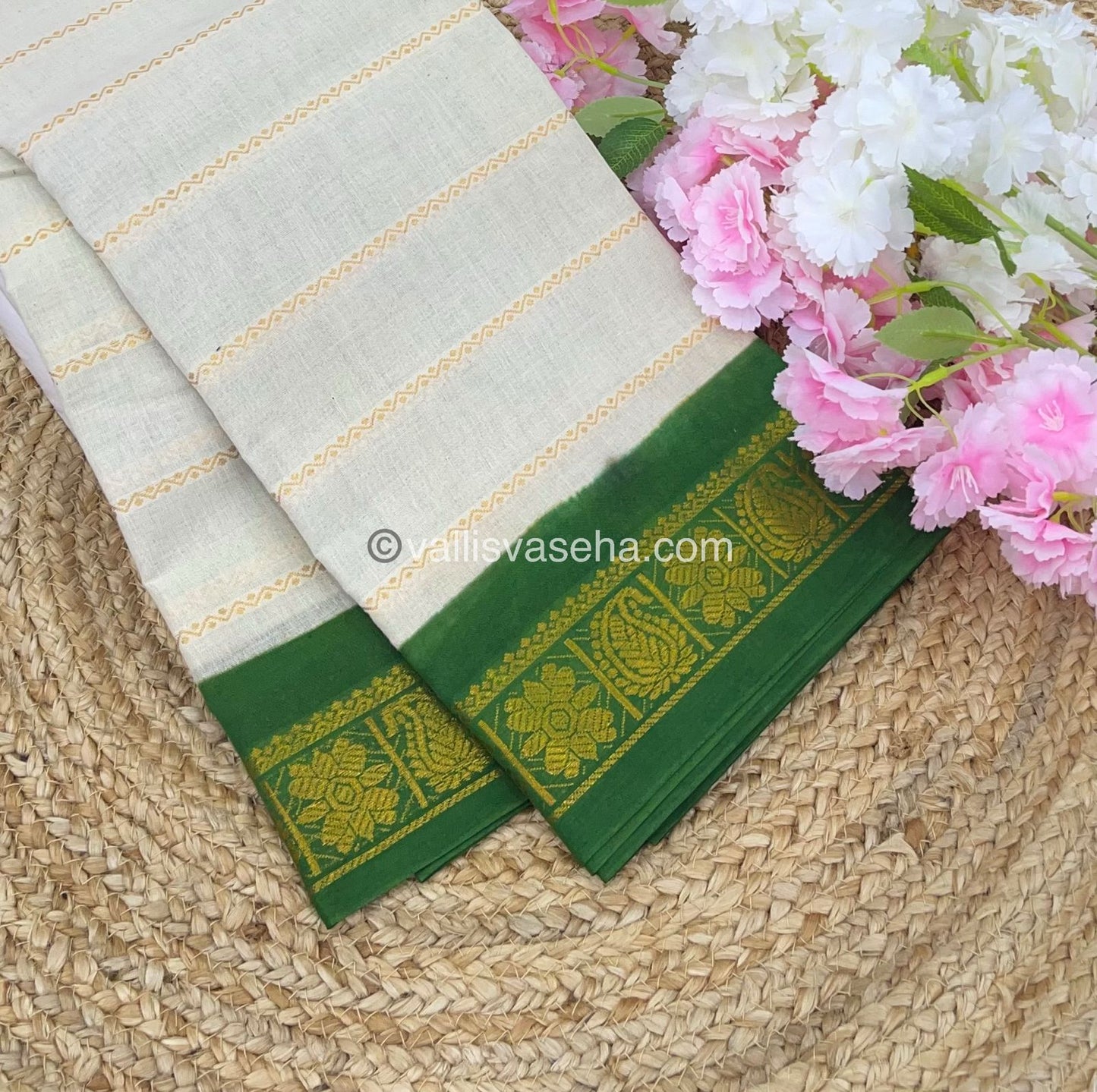 Sungudi Cotton Saree | Velthari Design - Half White with Green Shade - VVSCV001