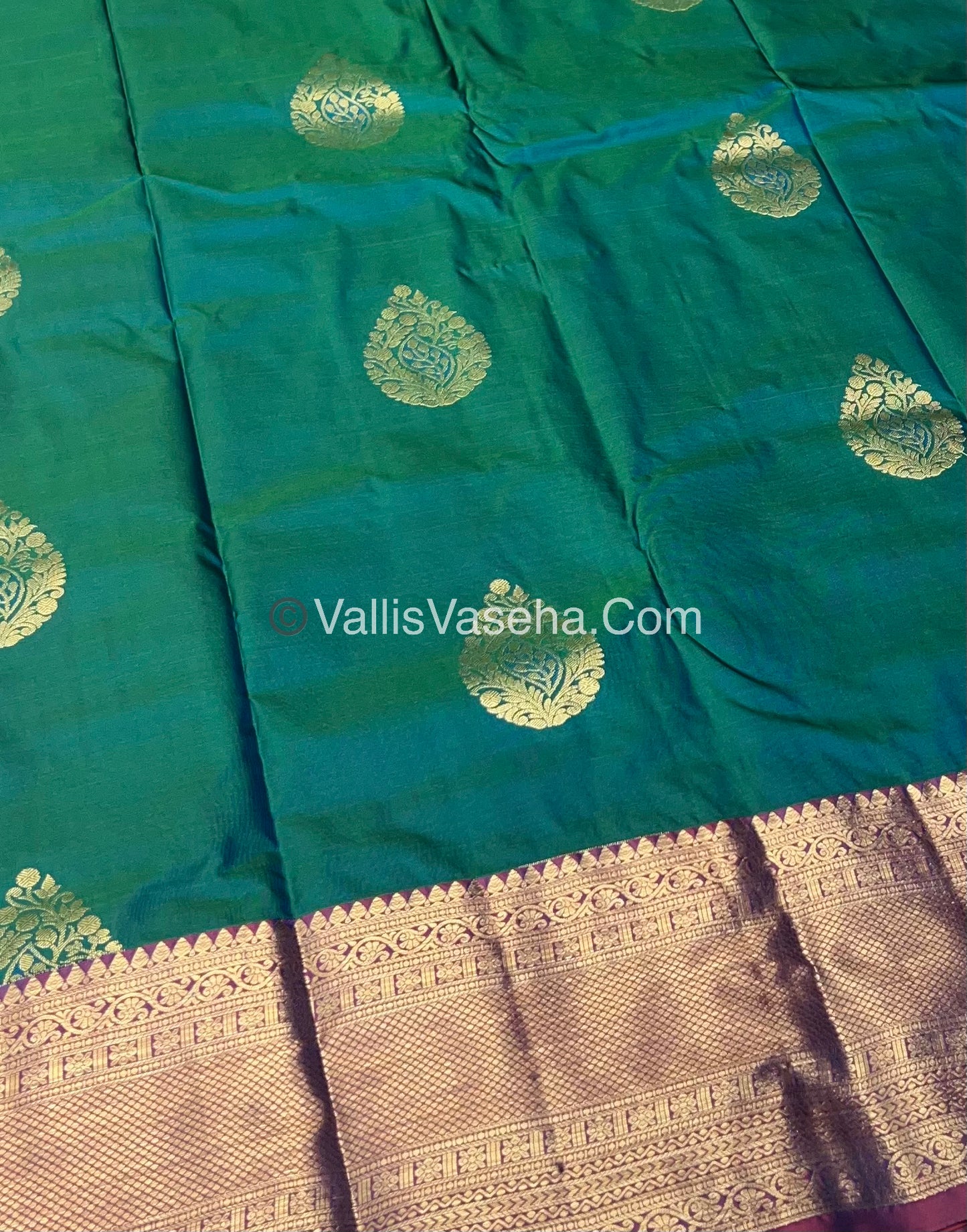 Half Mix - Pure Soft Silk Saree - VVPSS031
