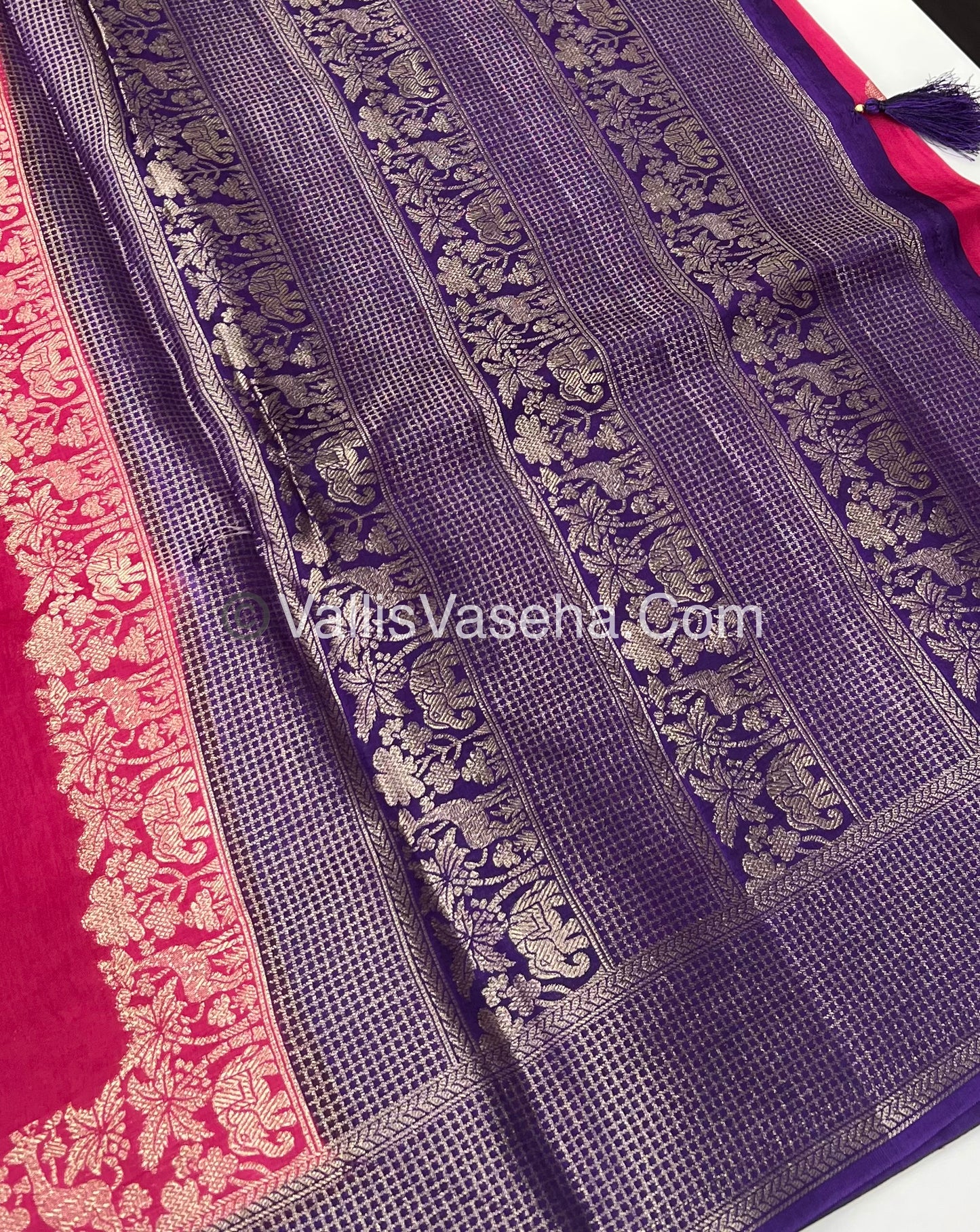 Russian Viscose - Premium Viscose Saree - VVRVS001