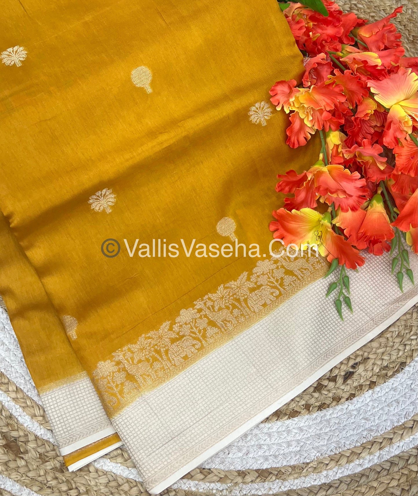 Russian Viscose - Premium Viscose Saree - VVRVS001