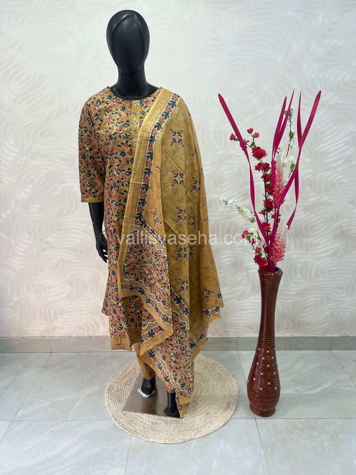 Ready Made - Anarkali - Salwar, Kameez & Duppatta(3pc)- Printed Cotton - VVAS004