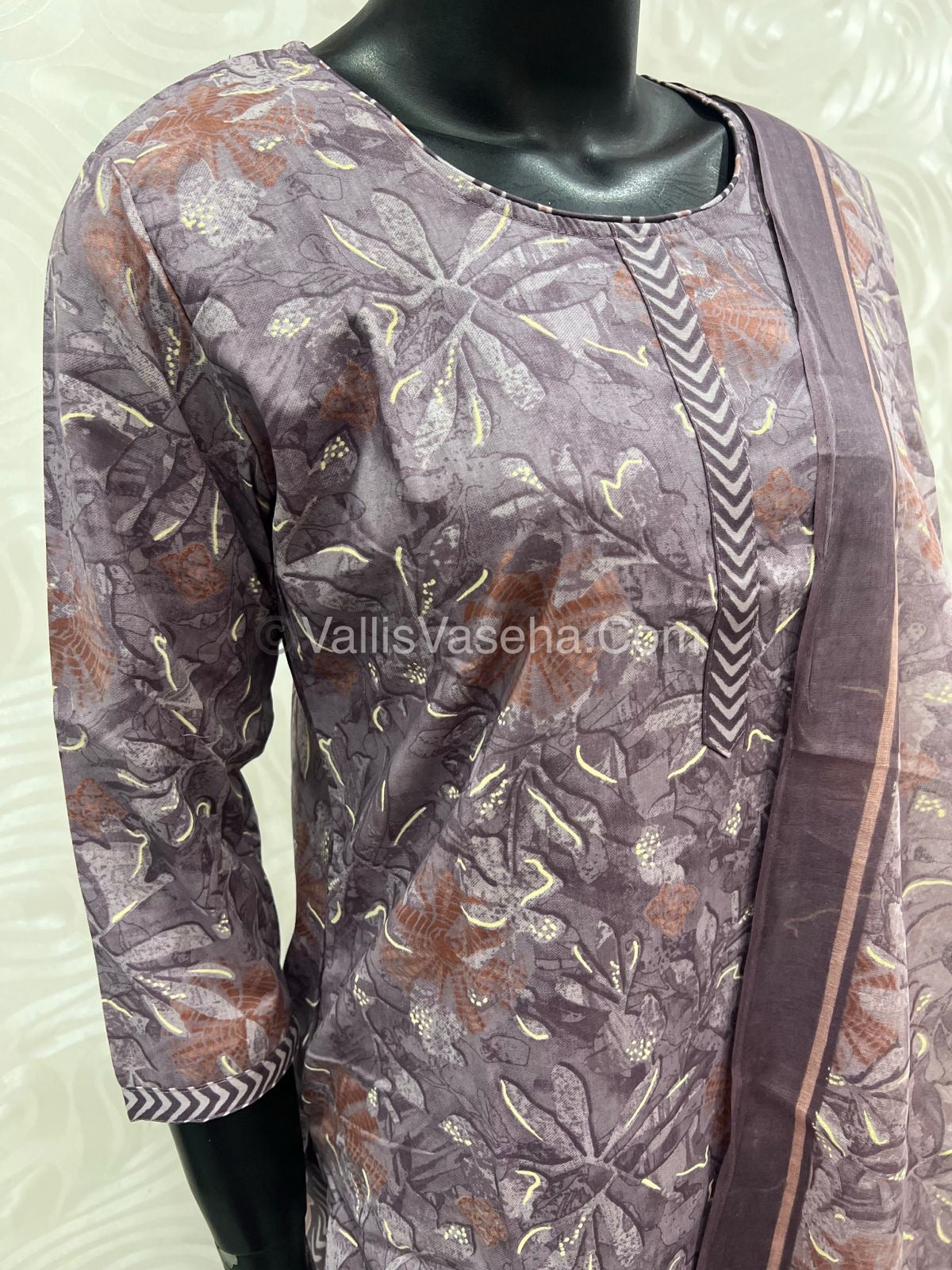 Ready Made - Salwar, Kameez & Duppatta(3pc) - Printed - VVRBS002