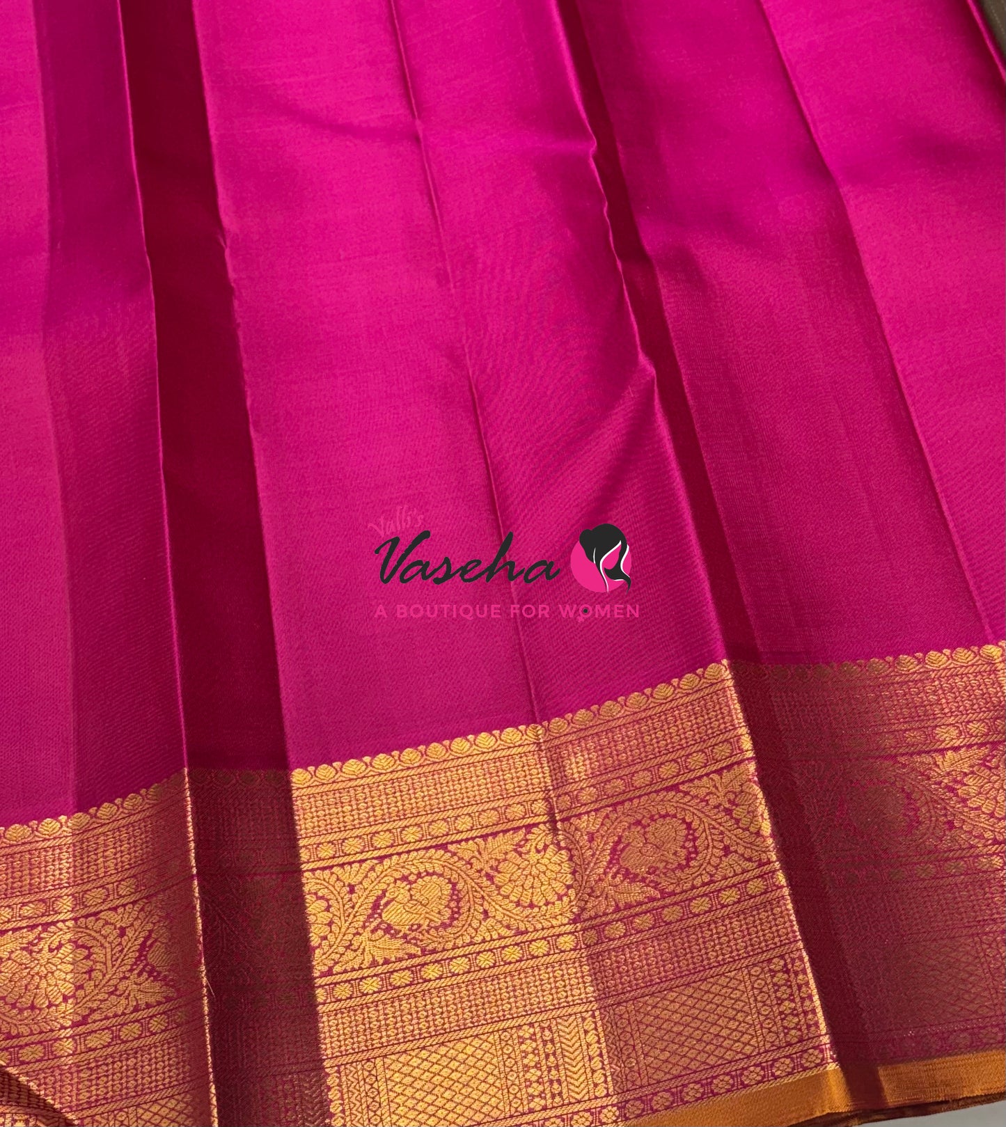 Pure Kanchipuram Silk Saree - Vairavoosi Design - Mandhulir Green & Pink Combo - VVPS059