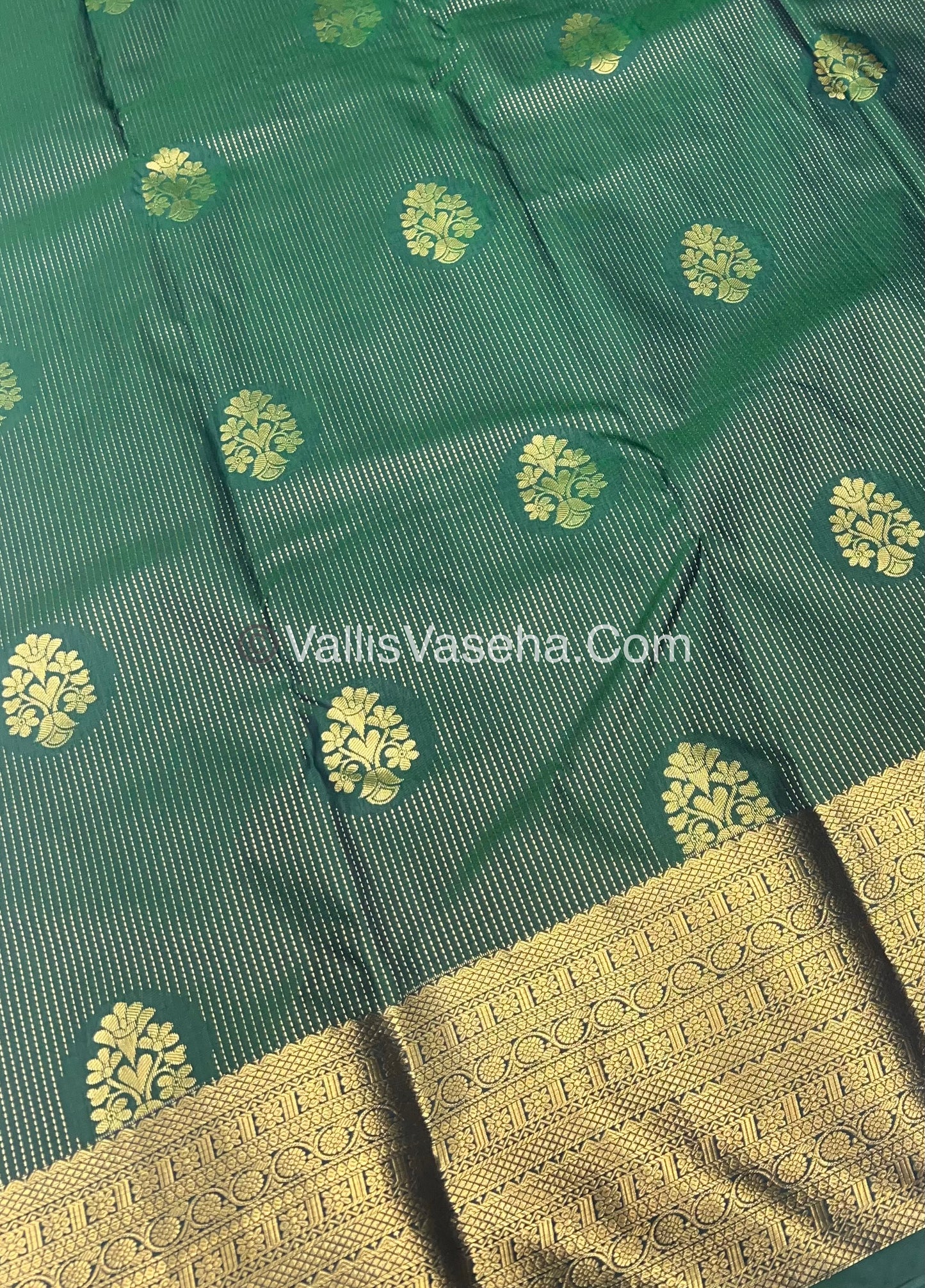 Semi Kanchipuram Silk - Vairavoosi Pattern - VVSKS001