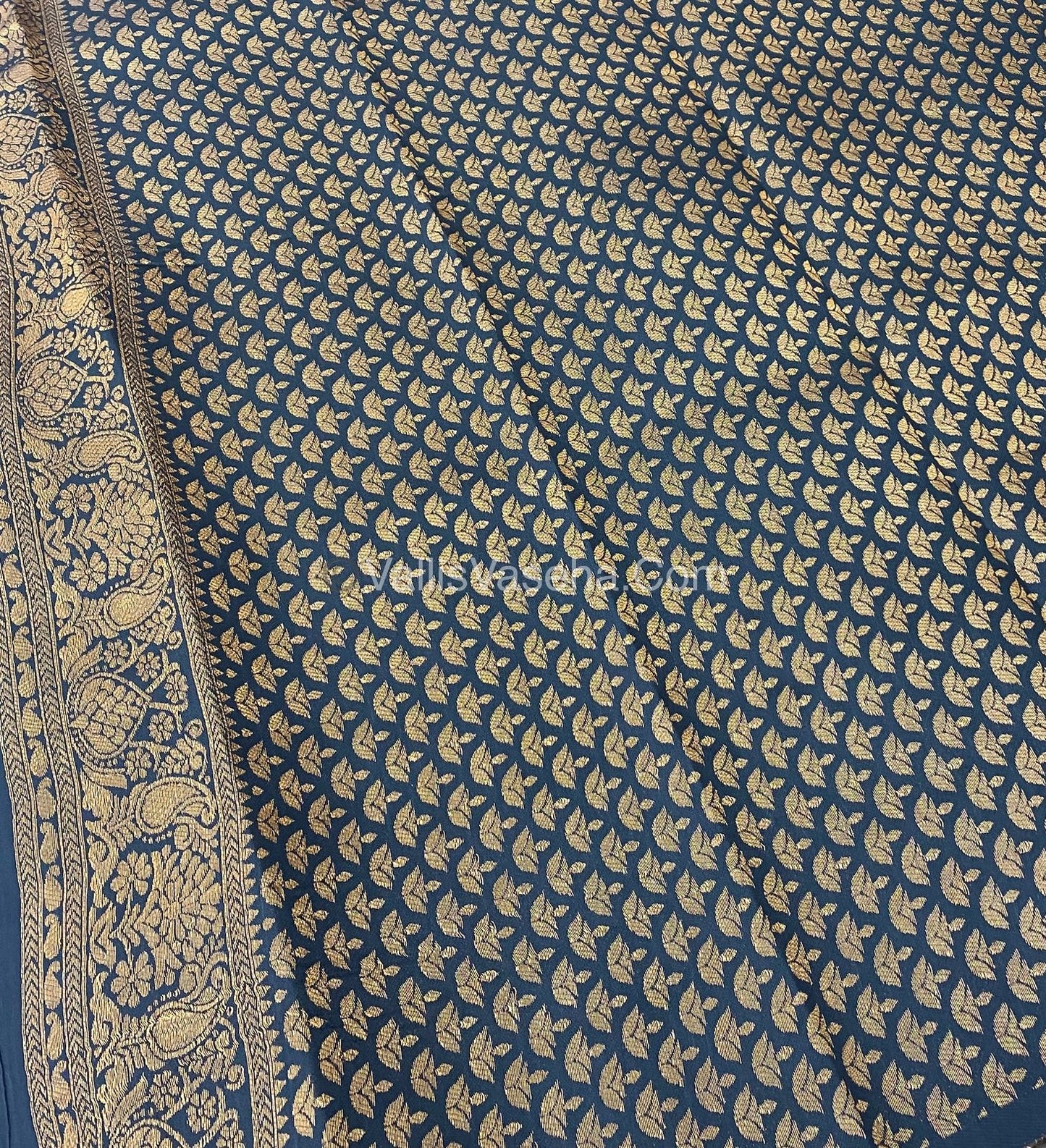 Kanchi Semi Silk - Grey with Black VVKSS001