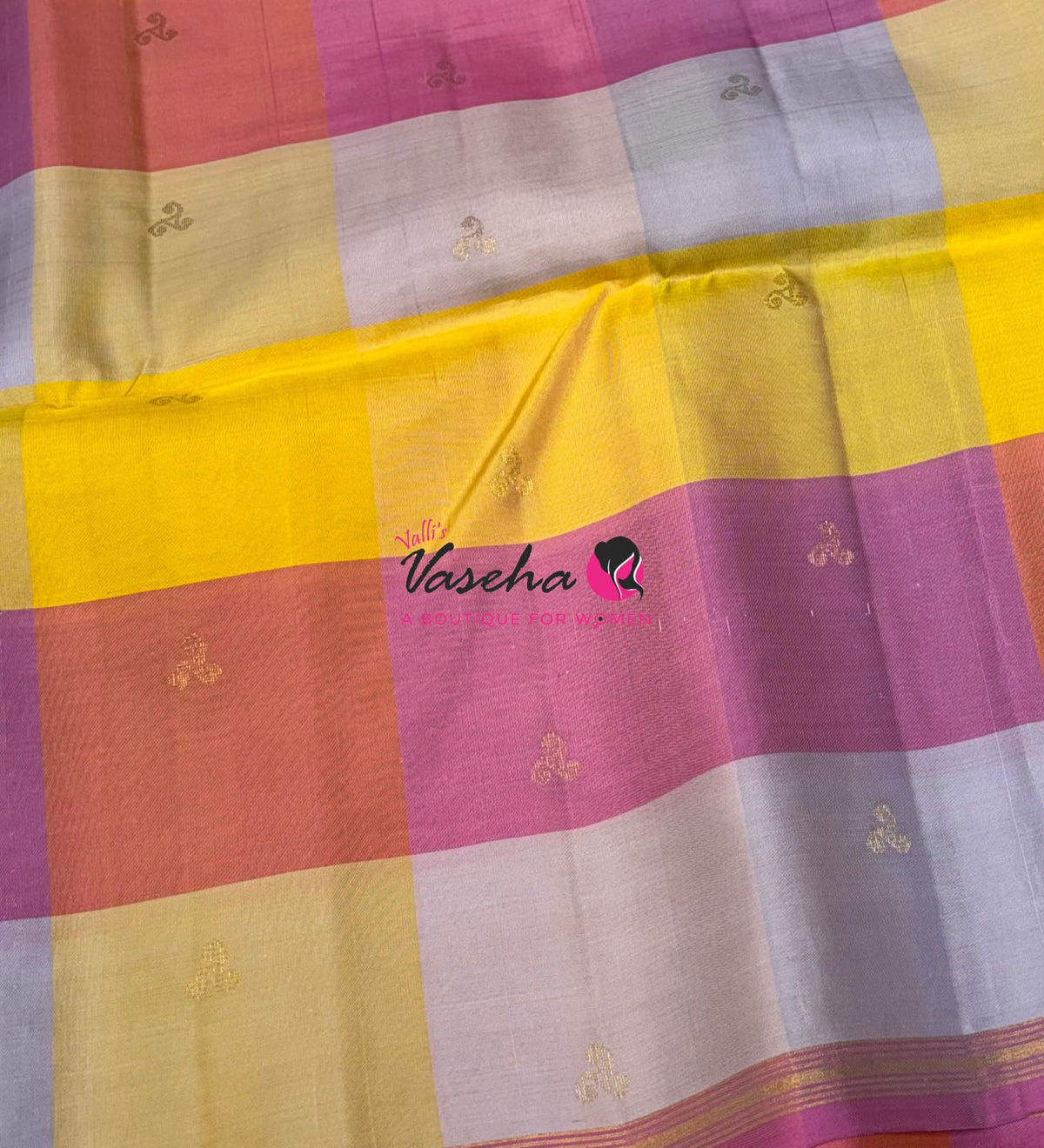 Pure Soft Silk Saree - Partly Pallu - Half & Half Saree - VVPSS088