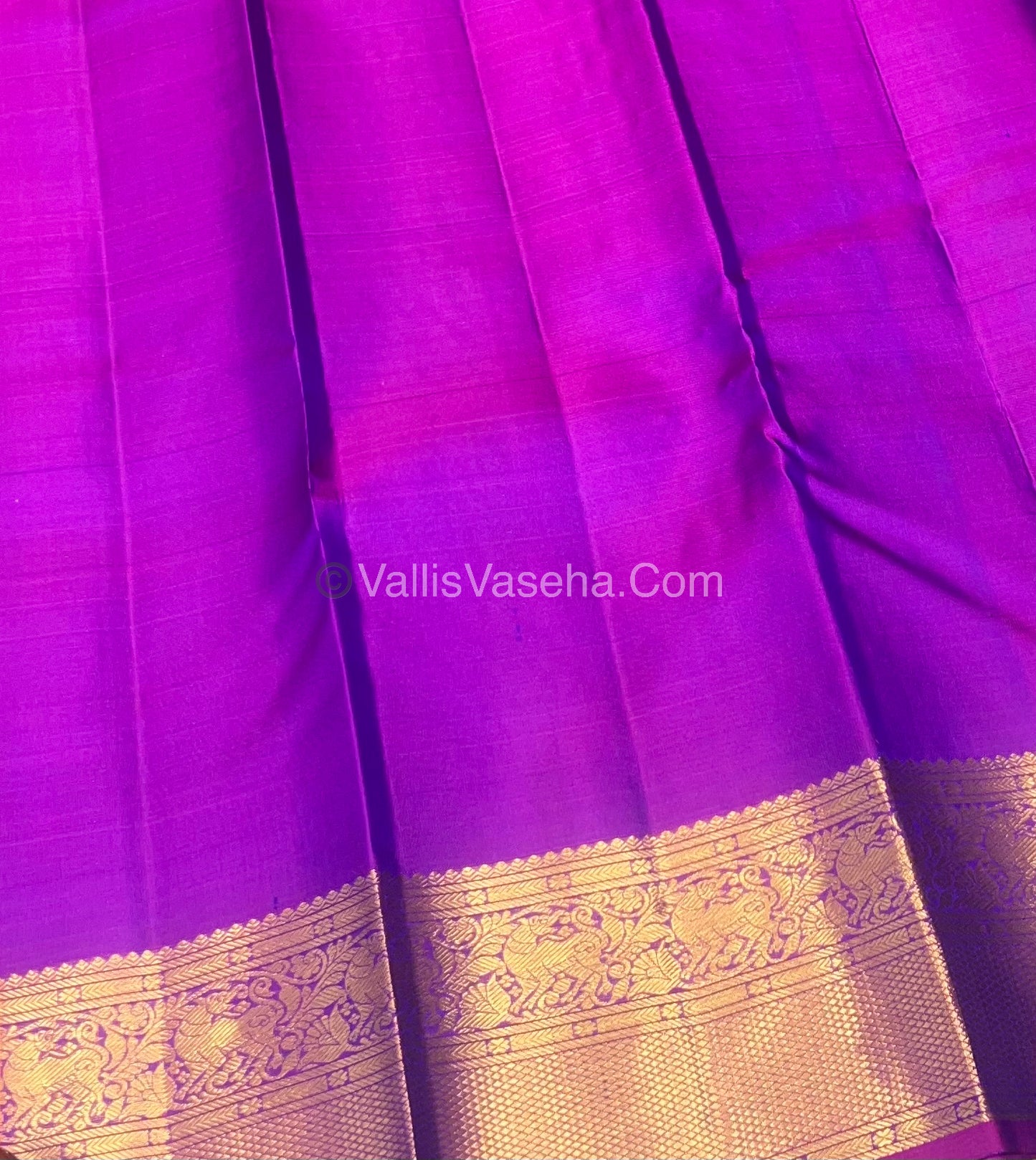 Pure Kanchipuram Silk Saree - Vaira Voosi design - Violetish Blue & Purplish Pink shade - VVPS014